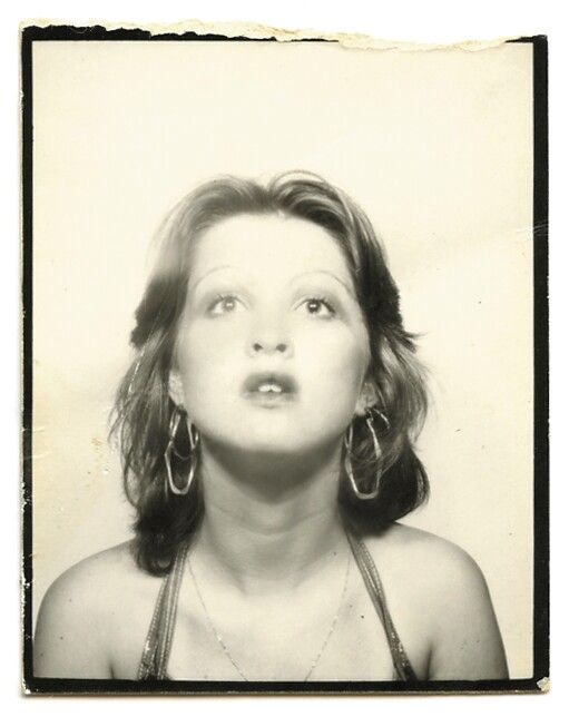 A young Cyndi Lauper in the 1970s r/OldSchoolCool