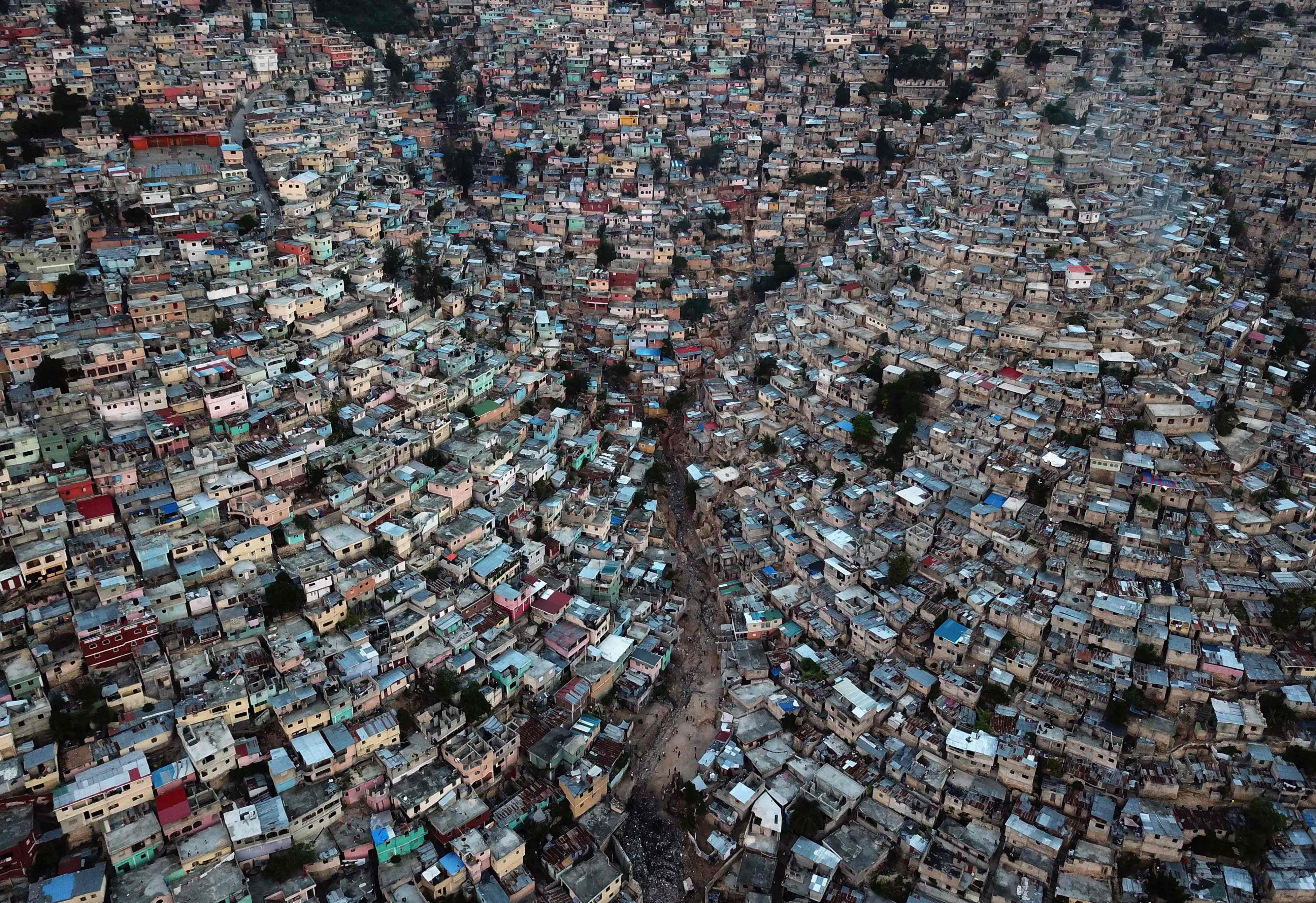 Jalousie neighborhood in the commune of PétionVille in PortauPrince, Haiti r/UrbanHell