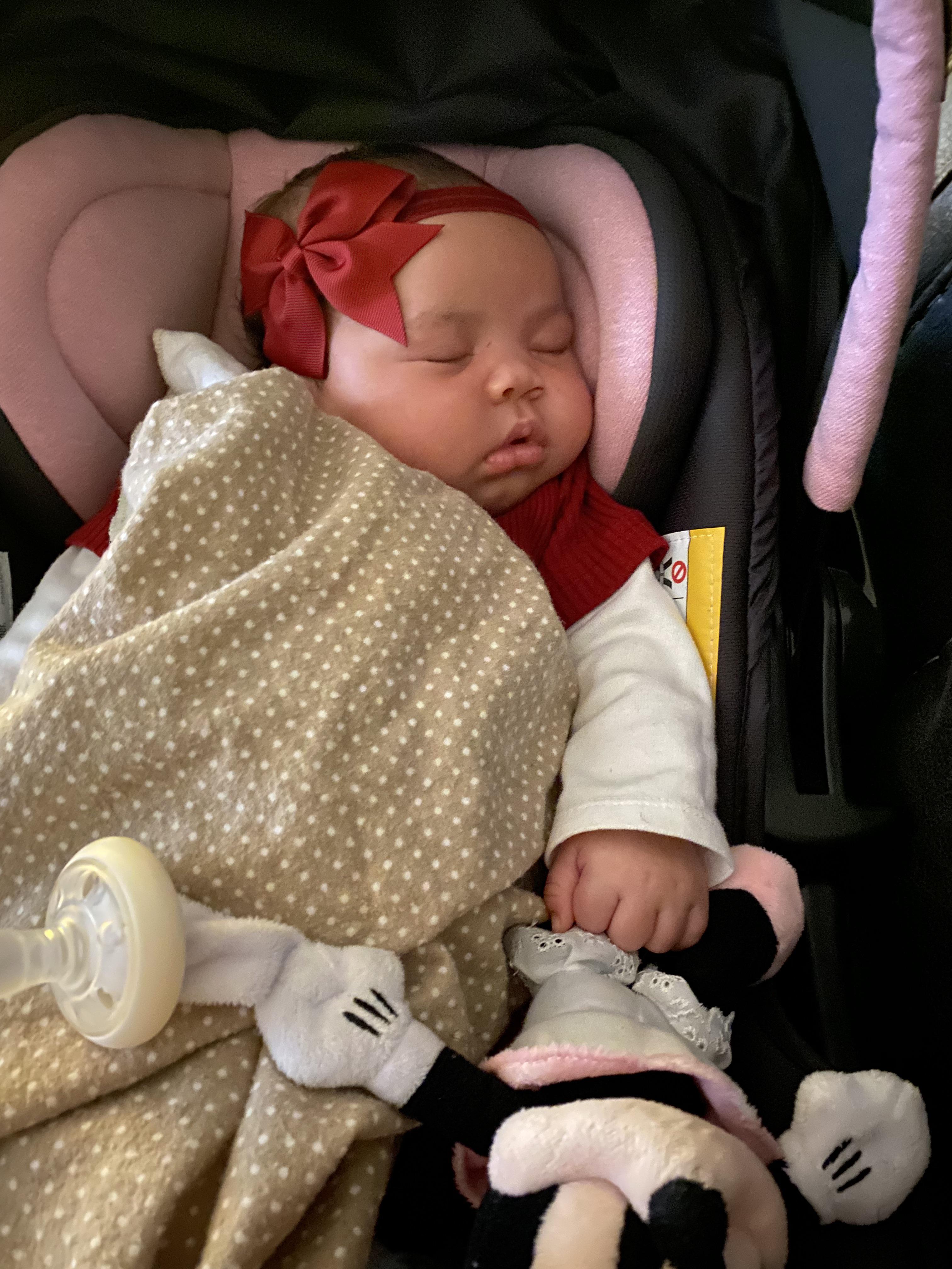 How much should my newborn baby eat am I over feeding her?She is only 5