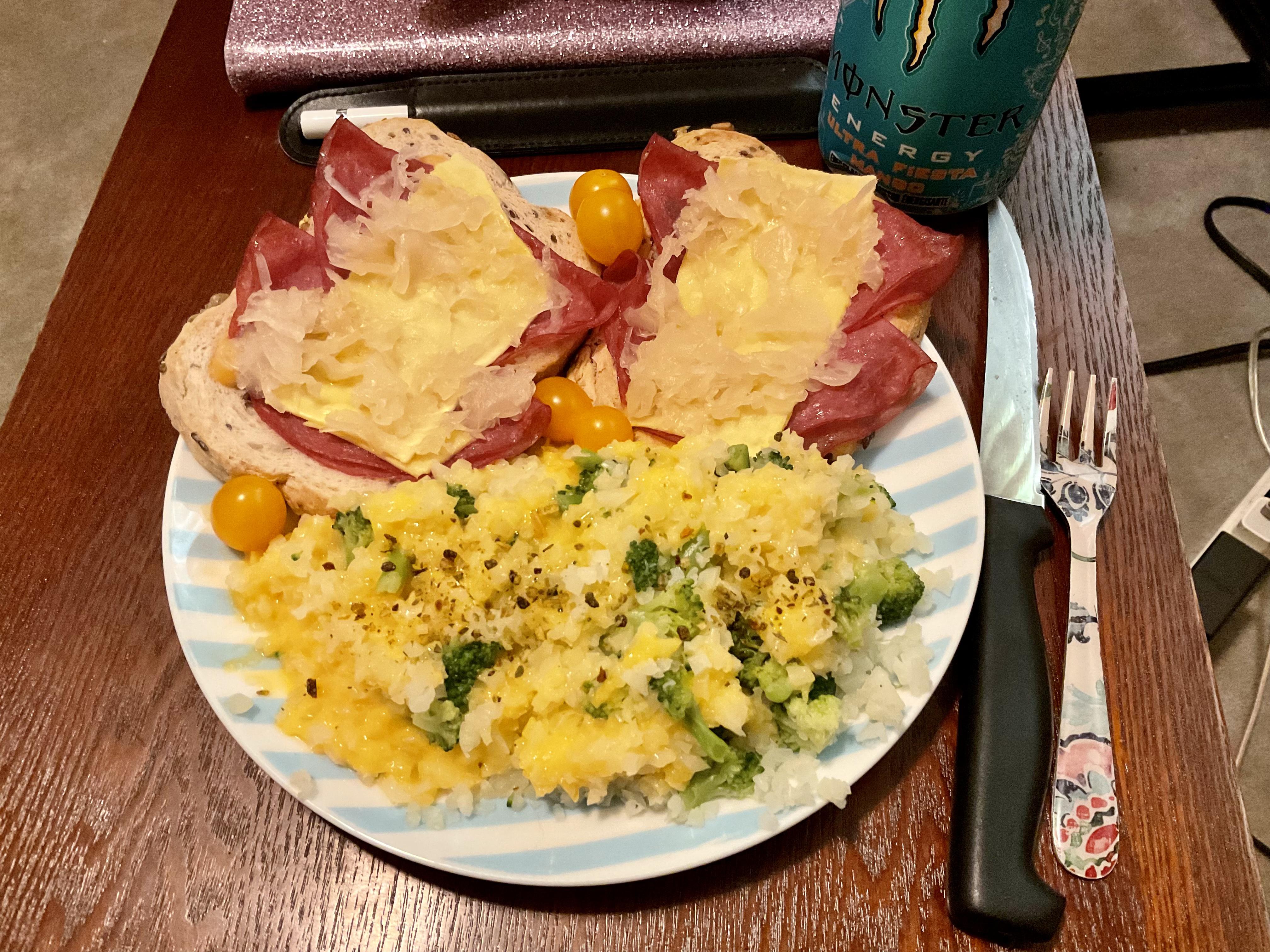 🥪 Open faced reuben sandwiches, cauliflower rice with cheese and