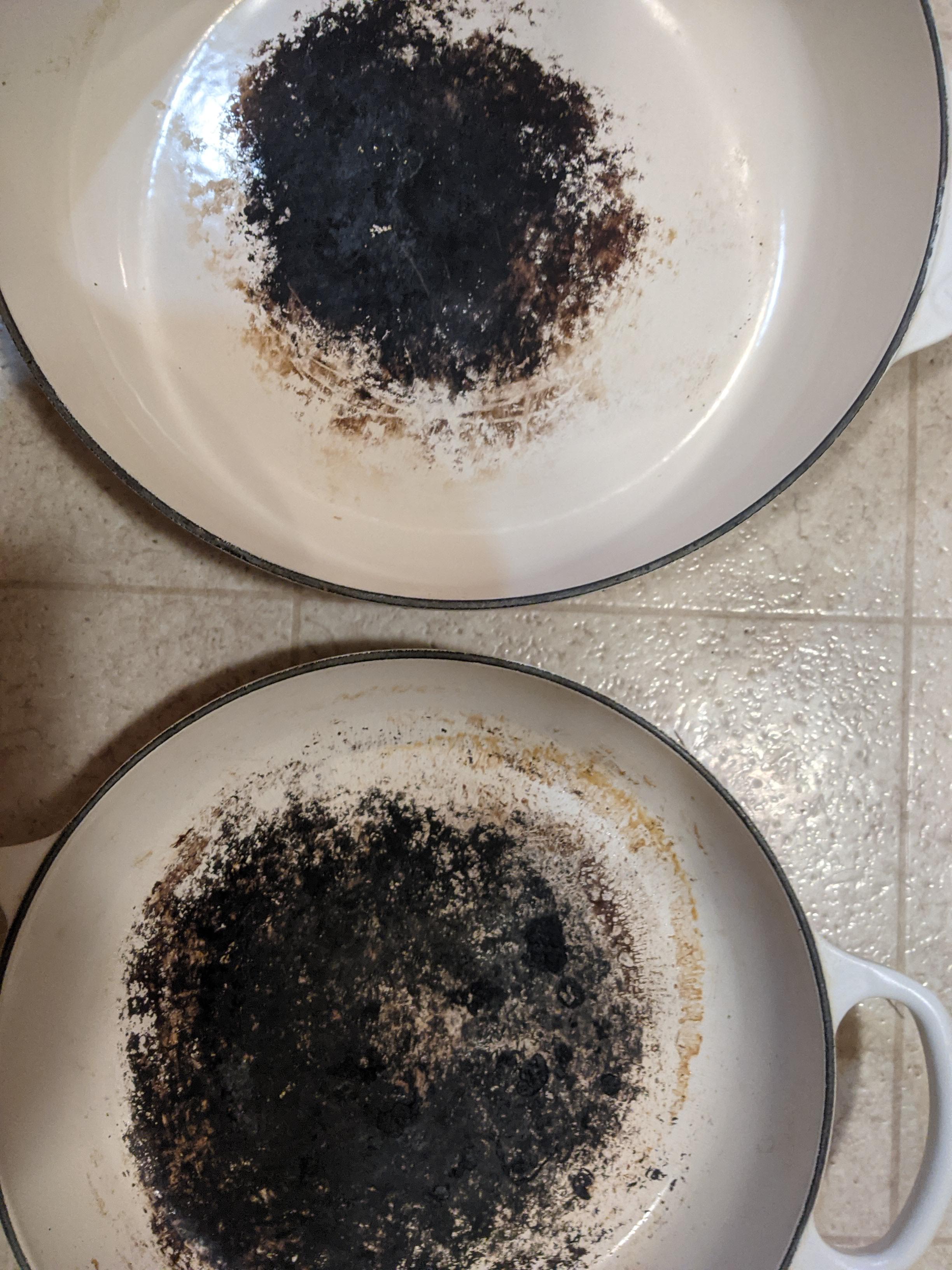 Are these Le Creuset pans ruined or how can they be repaired? r/LeCreuset