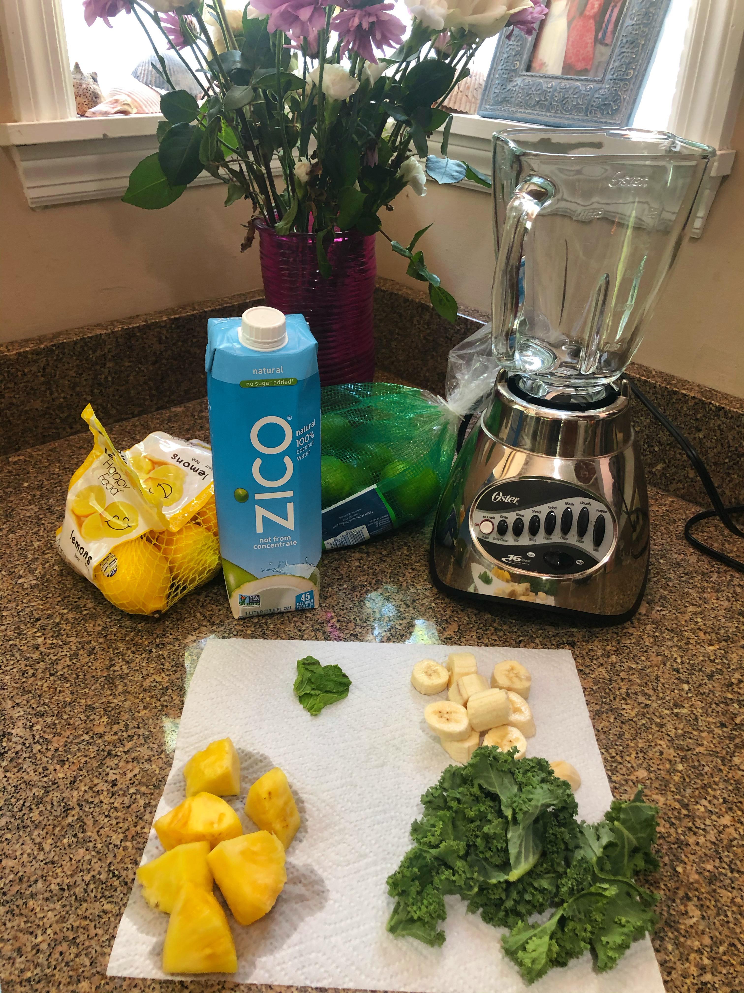 My goto smoothie after the beach🏝 recipe in comments r/Smoothies