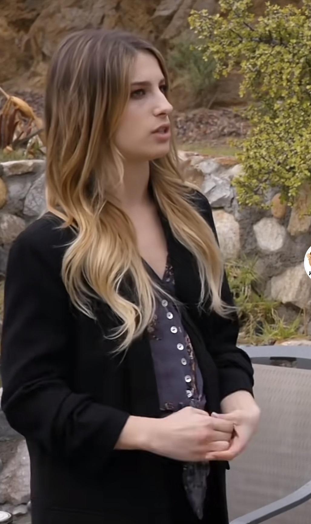 What scene is this from ? : Kristen_Scott