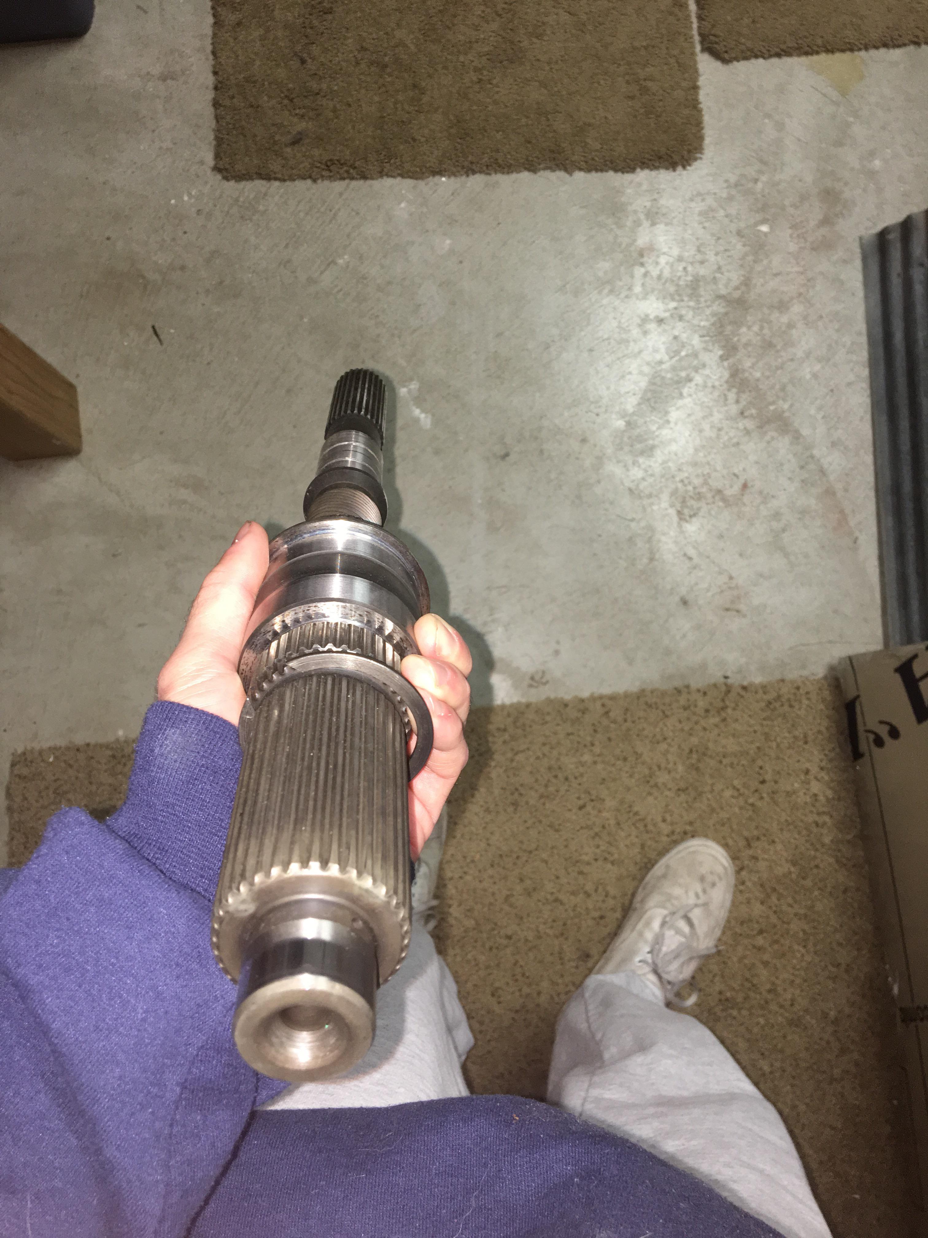 Bent output shaft of my tcase from driving lifted without a SYE or TC