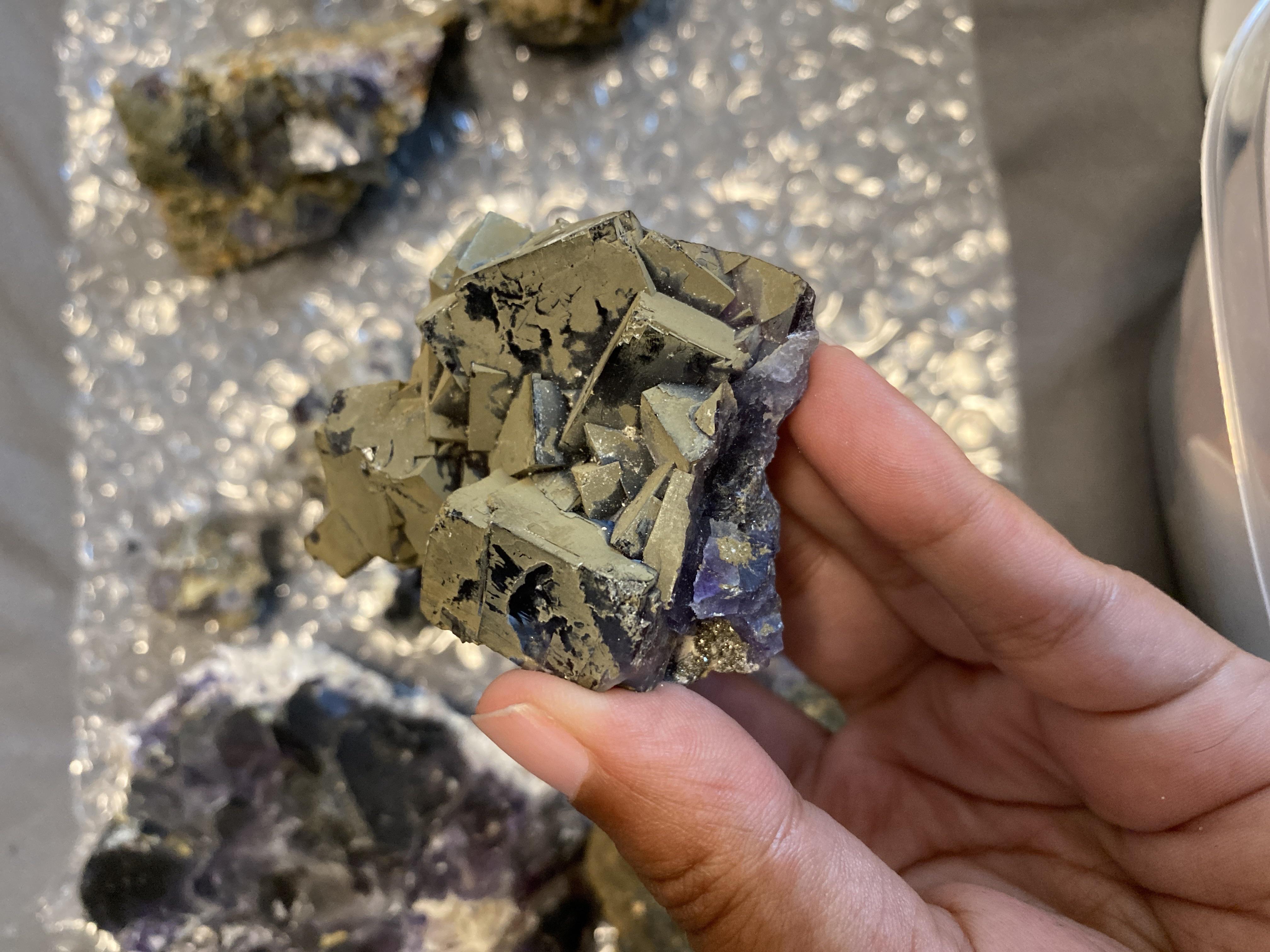 How To Clean Fluorite Crystals? Cleanestor