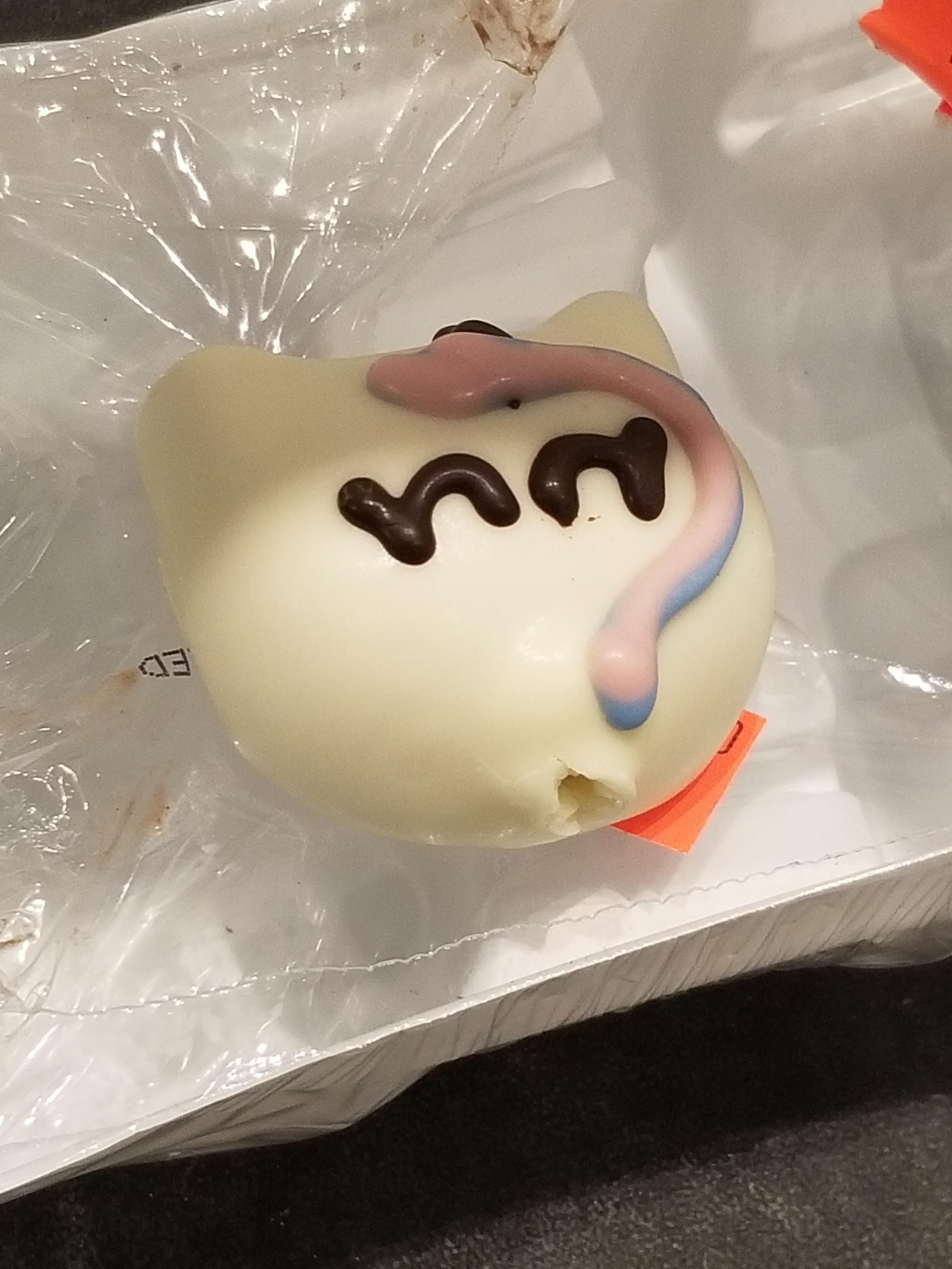 A Stickless Unicorn Cake Pop Imagine Starbucks selling tiny cakes... 🤔