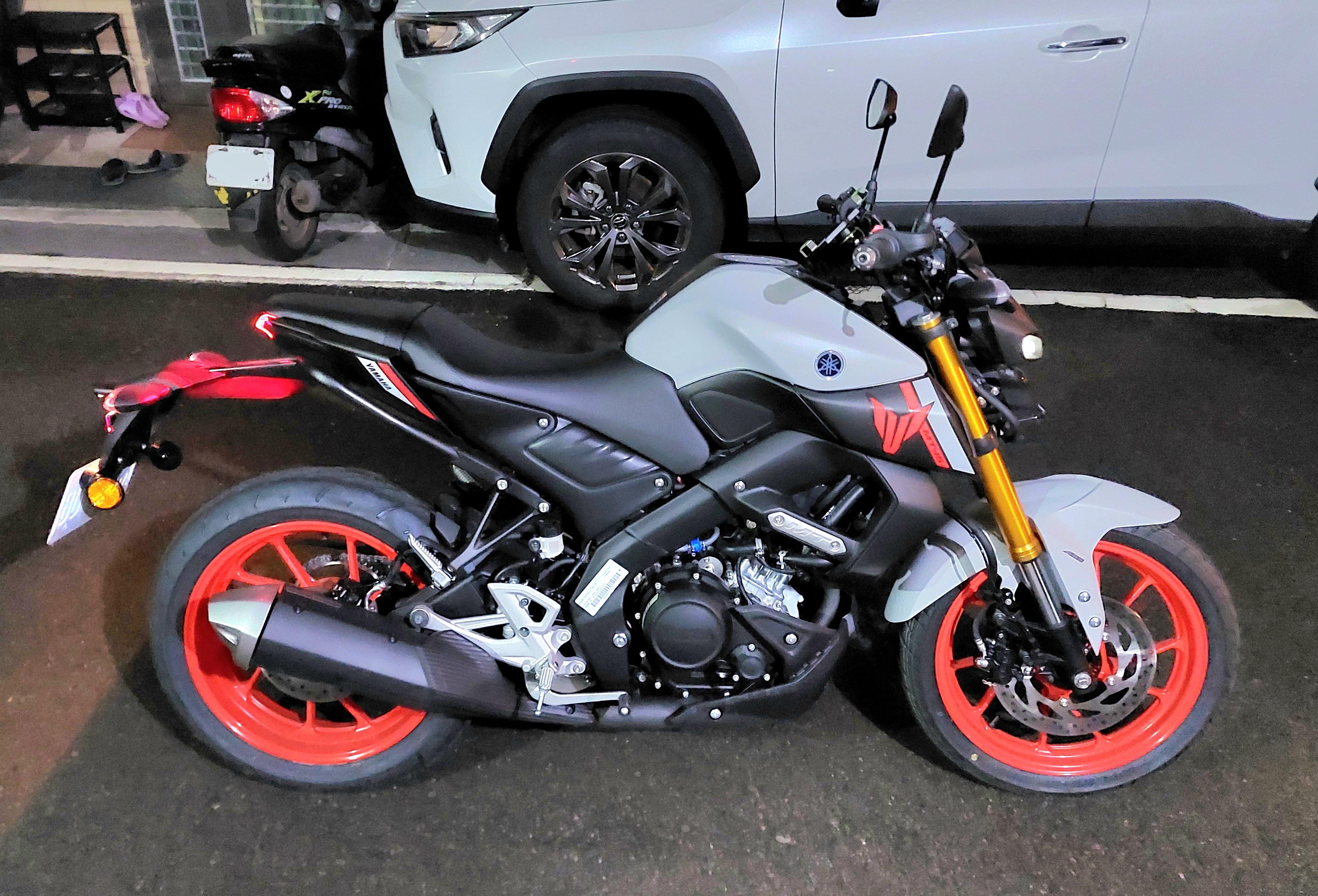 Just got my new MT-15 today : r/motorcycles