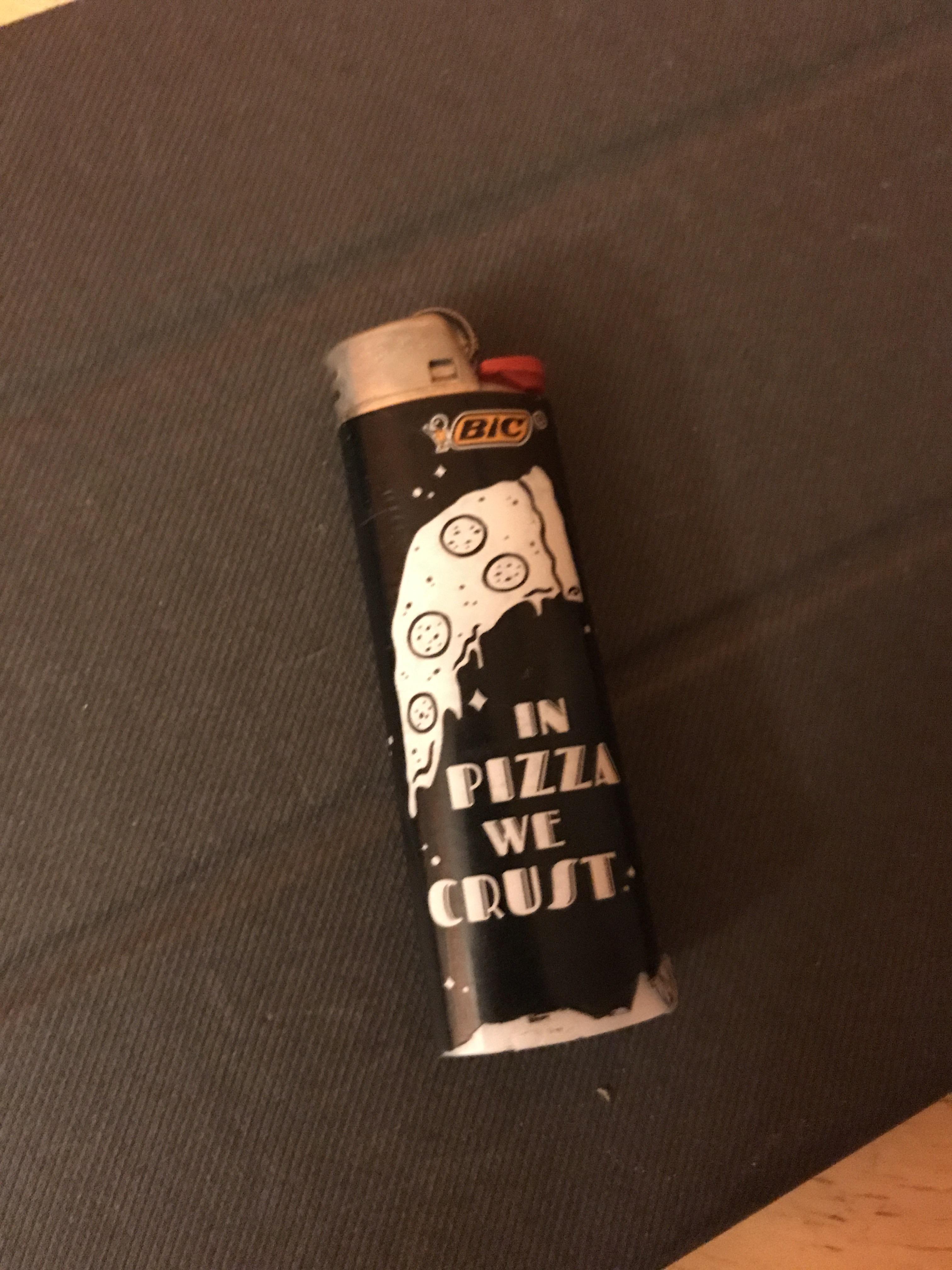 This lighter r/puns