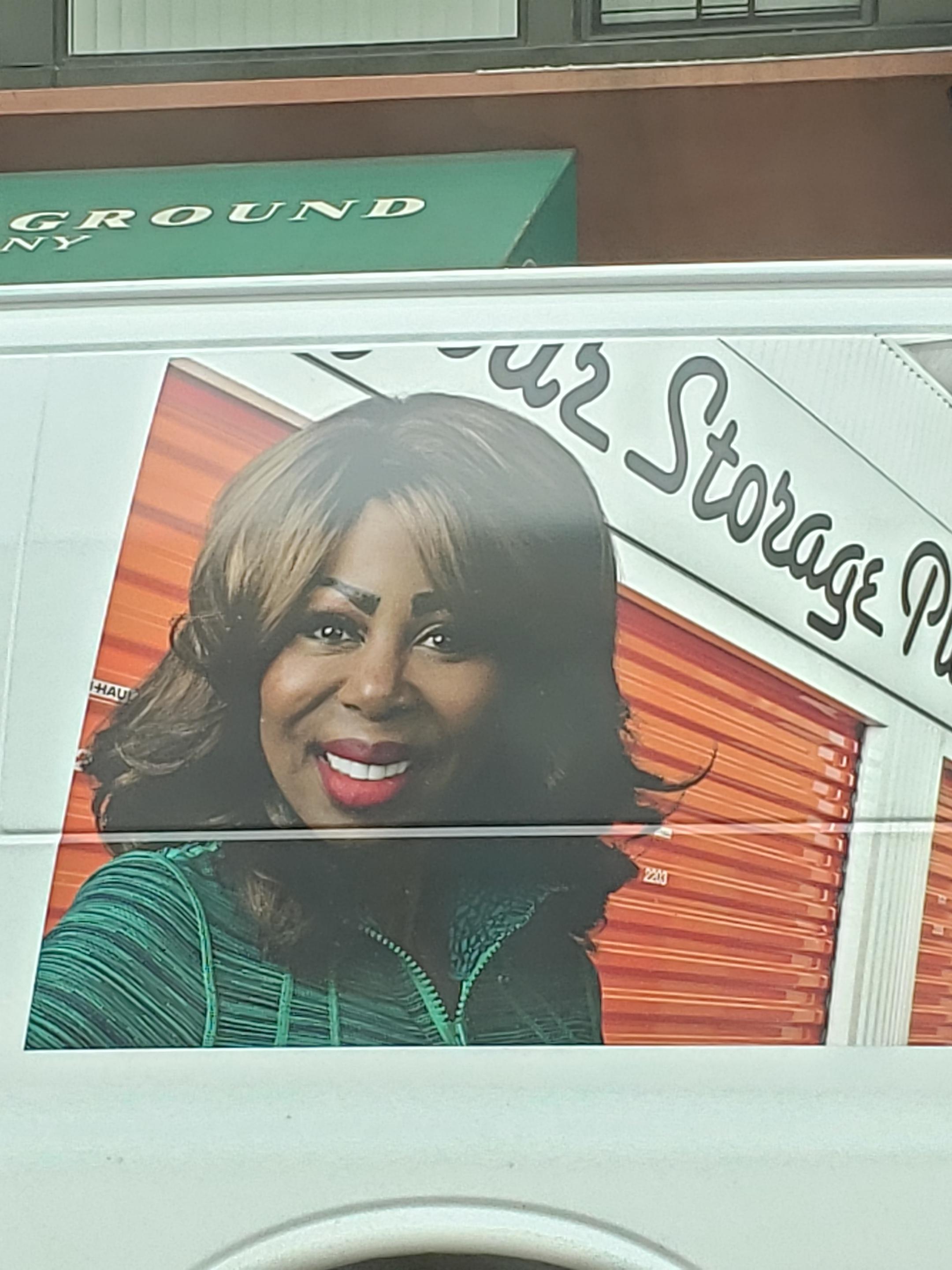 On a Uhaul truck. r/awfuleyebrows