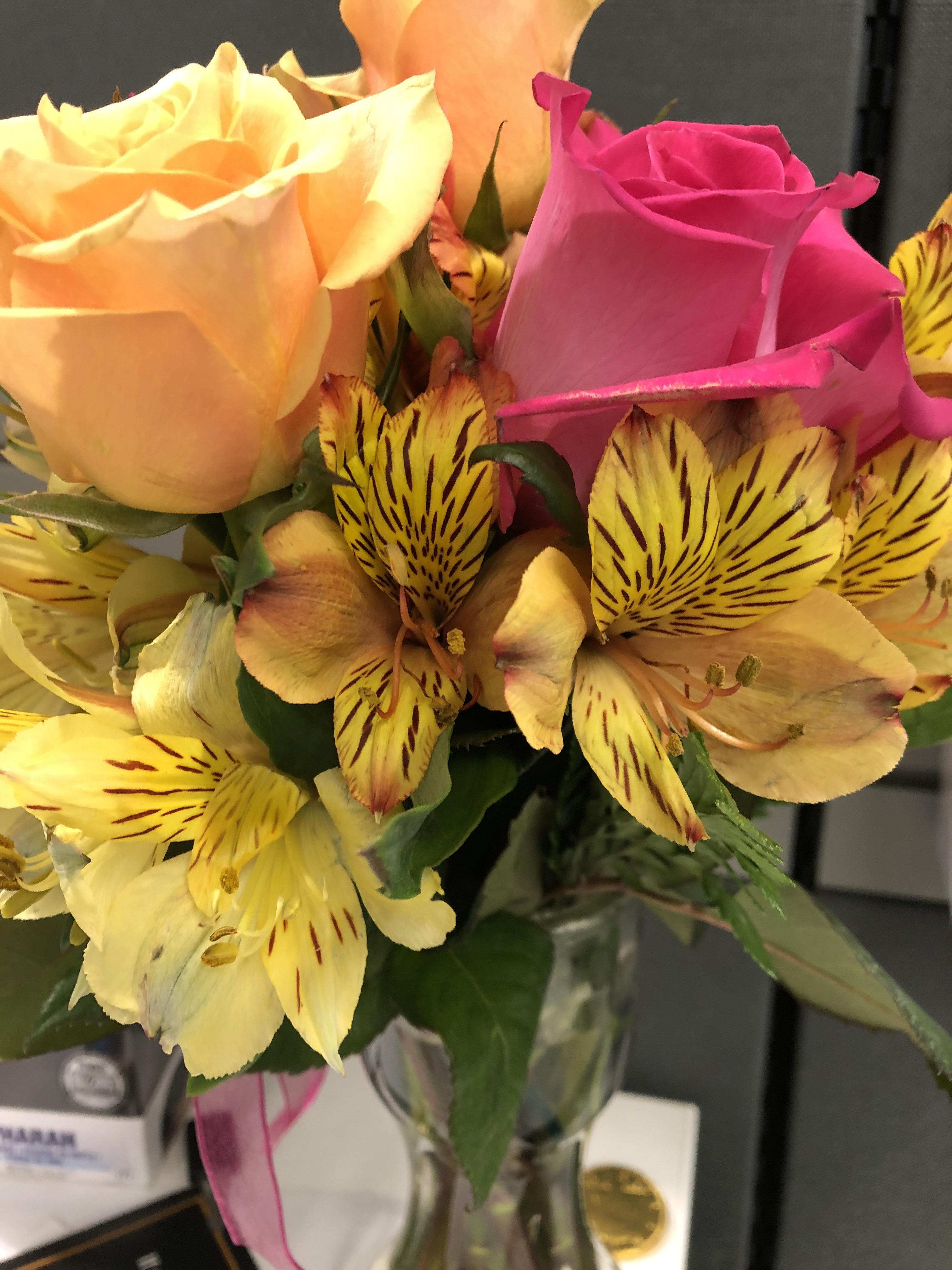 Wife sent me flowers for Husband Appreciation Day! r/aww