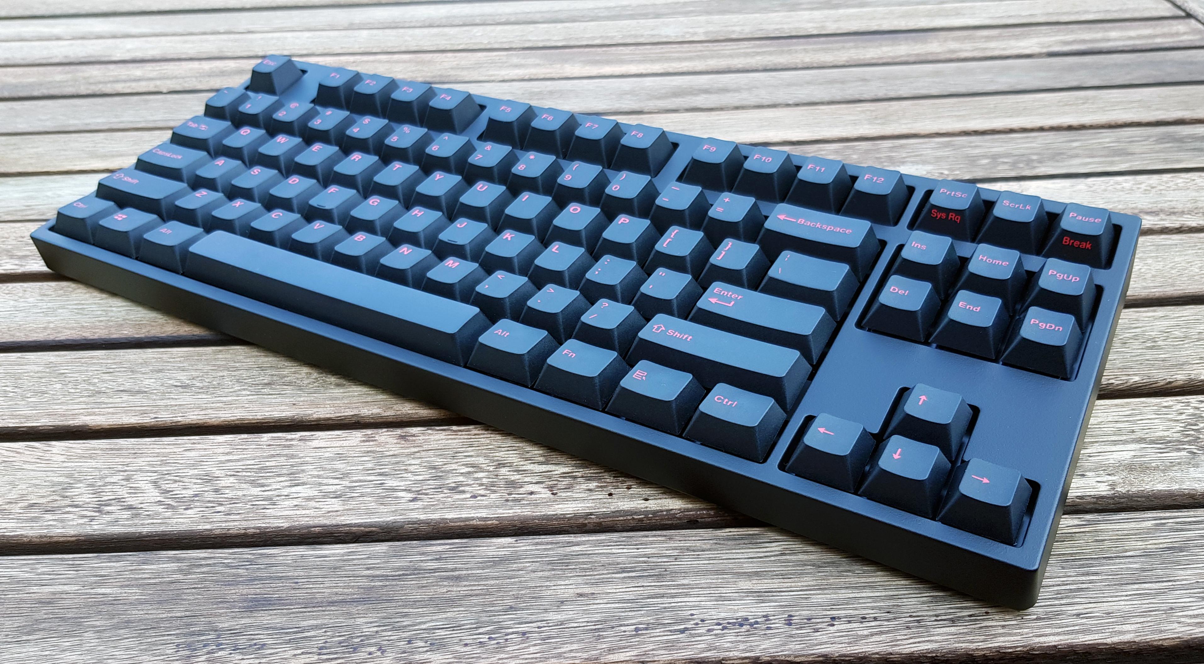 My first real mechanical keyboard Leopold FC750R with Browns r/MechanicalKeyboards