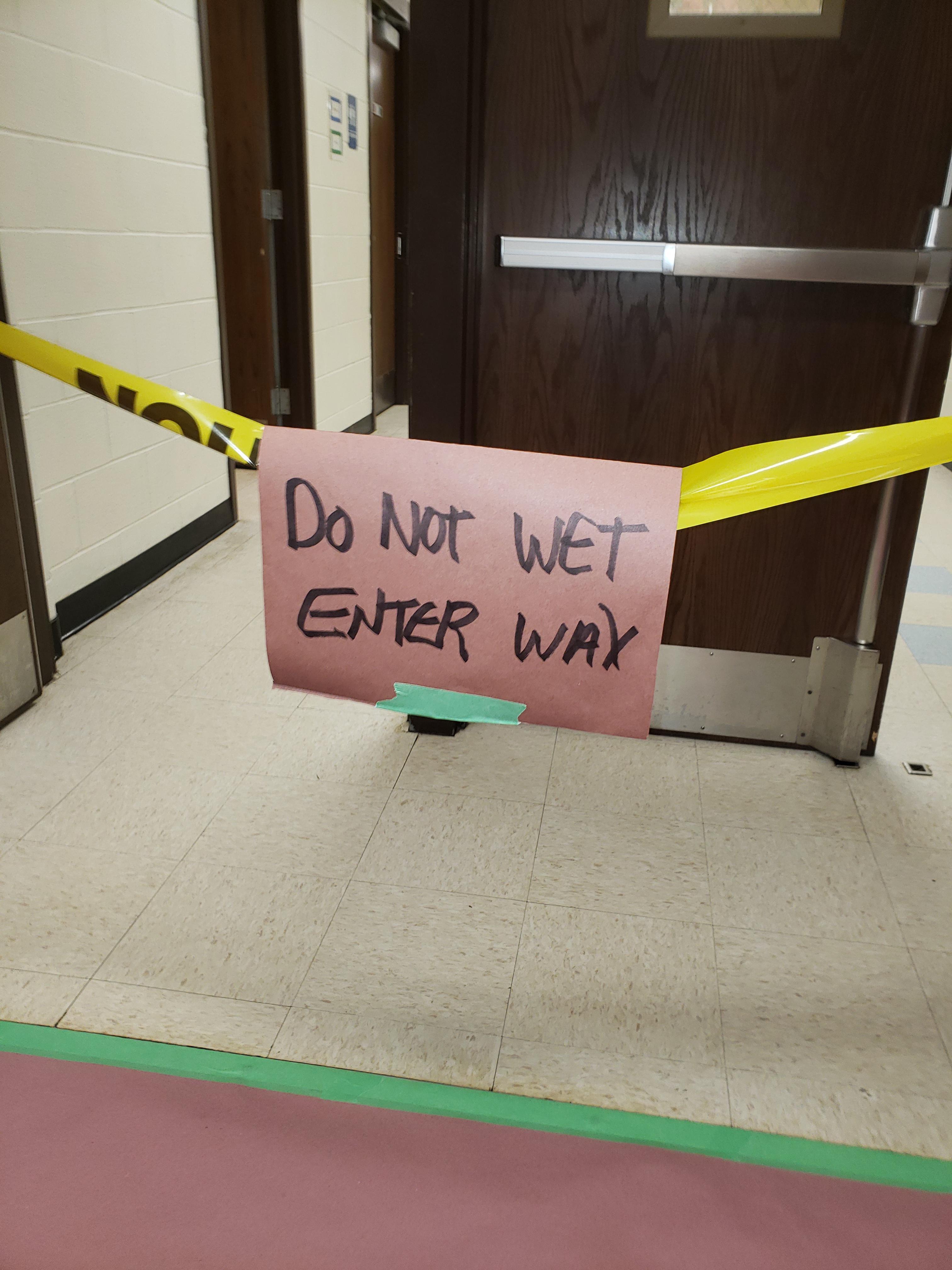 Do not wet enter wax r/dontdeadopeninside