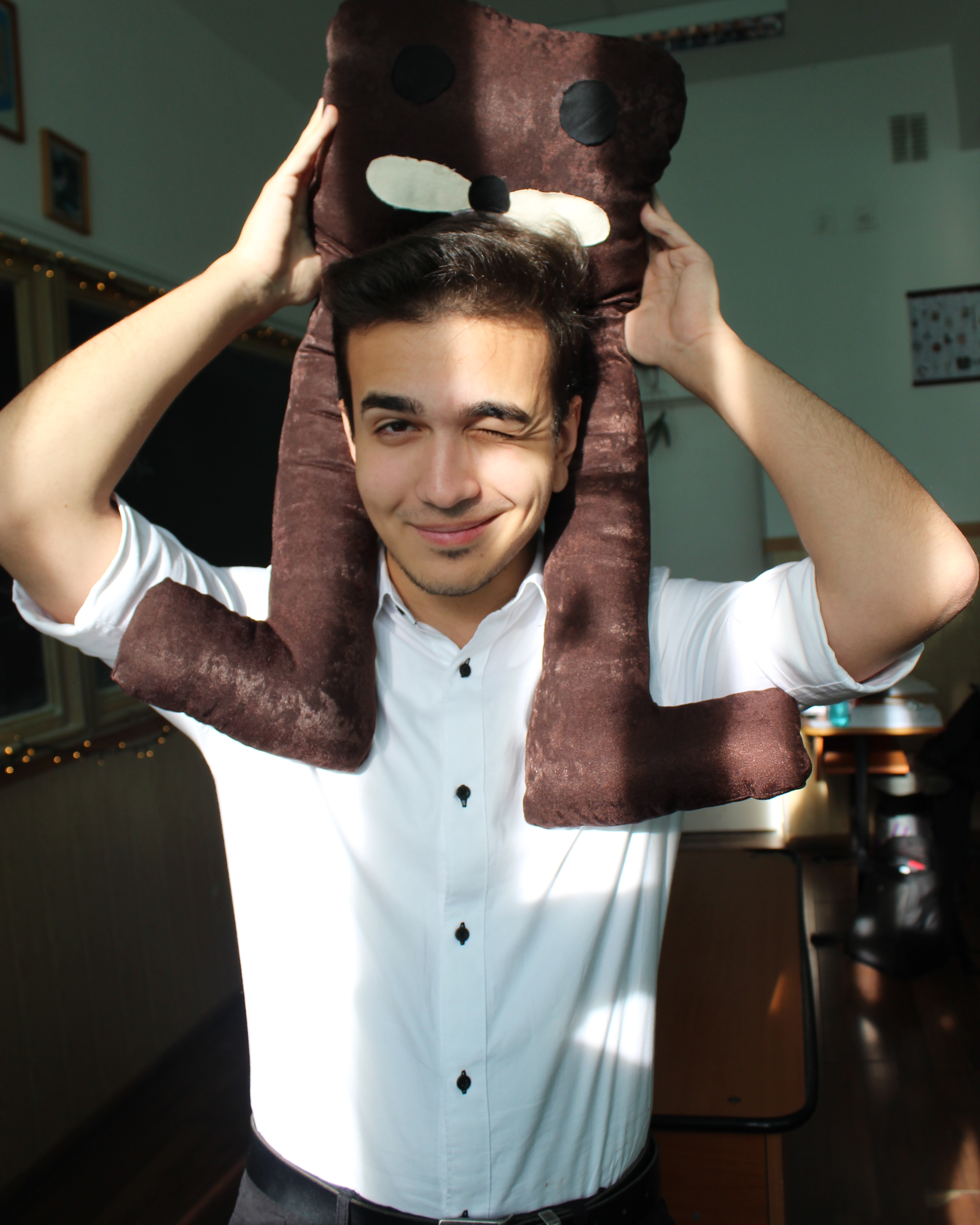 A girl in my class gave me a handmade gondola doll for Christmas DDDD