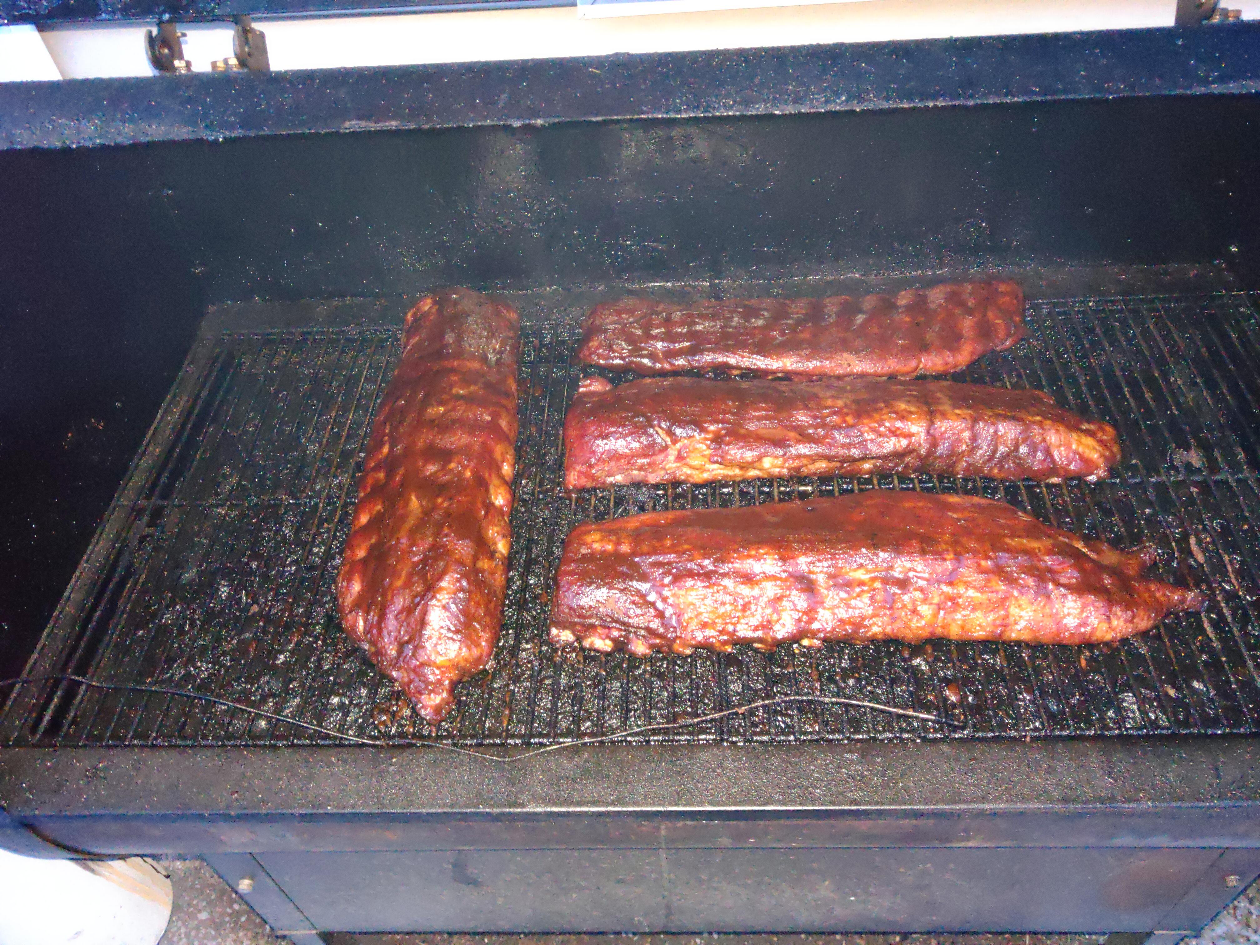 Back ribs on the GMG. Meal prep for lunches. 4hr smoke, sauced, then on