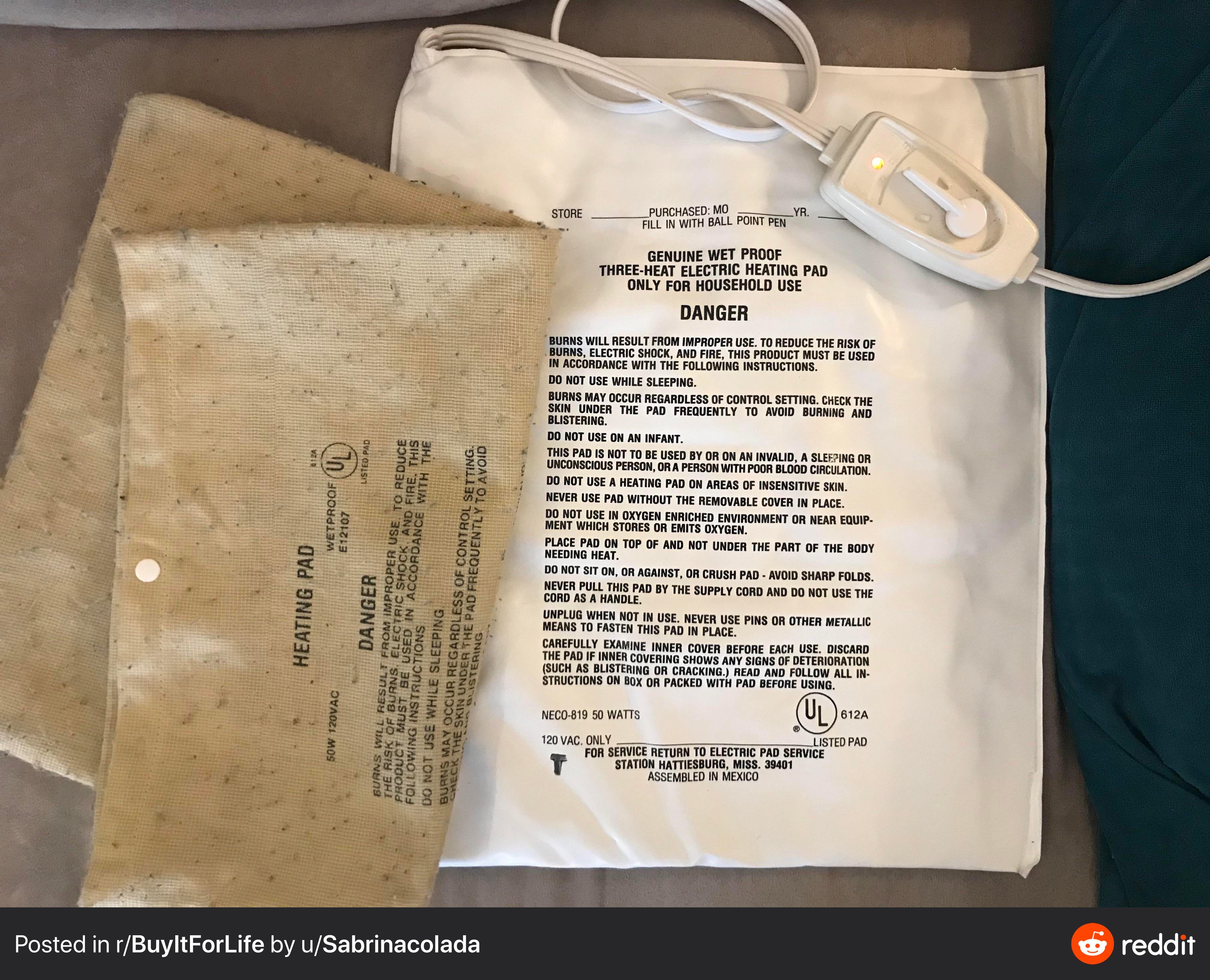 Heating pad from the 1970’s. Works great but hot af. r/vintage