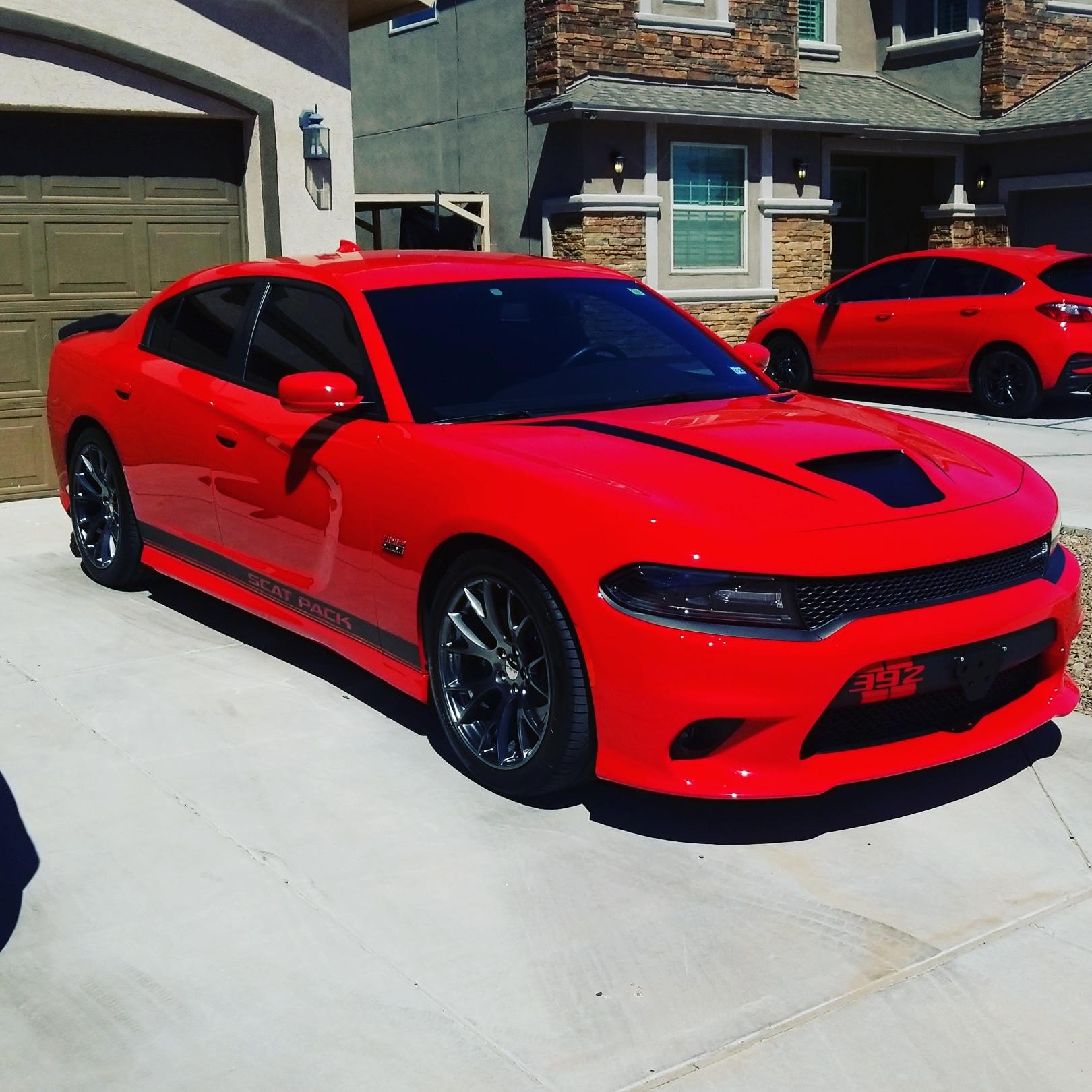 New SRT wheels and stripes for my 18 scat pack. r/Charger