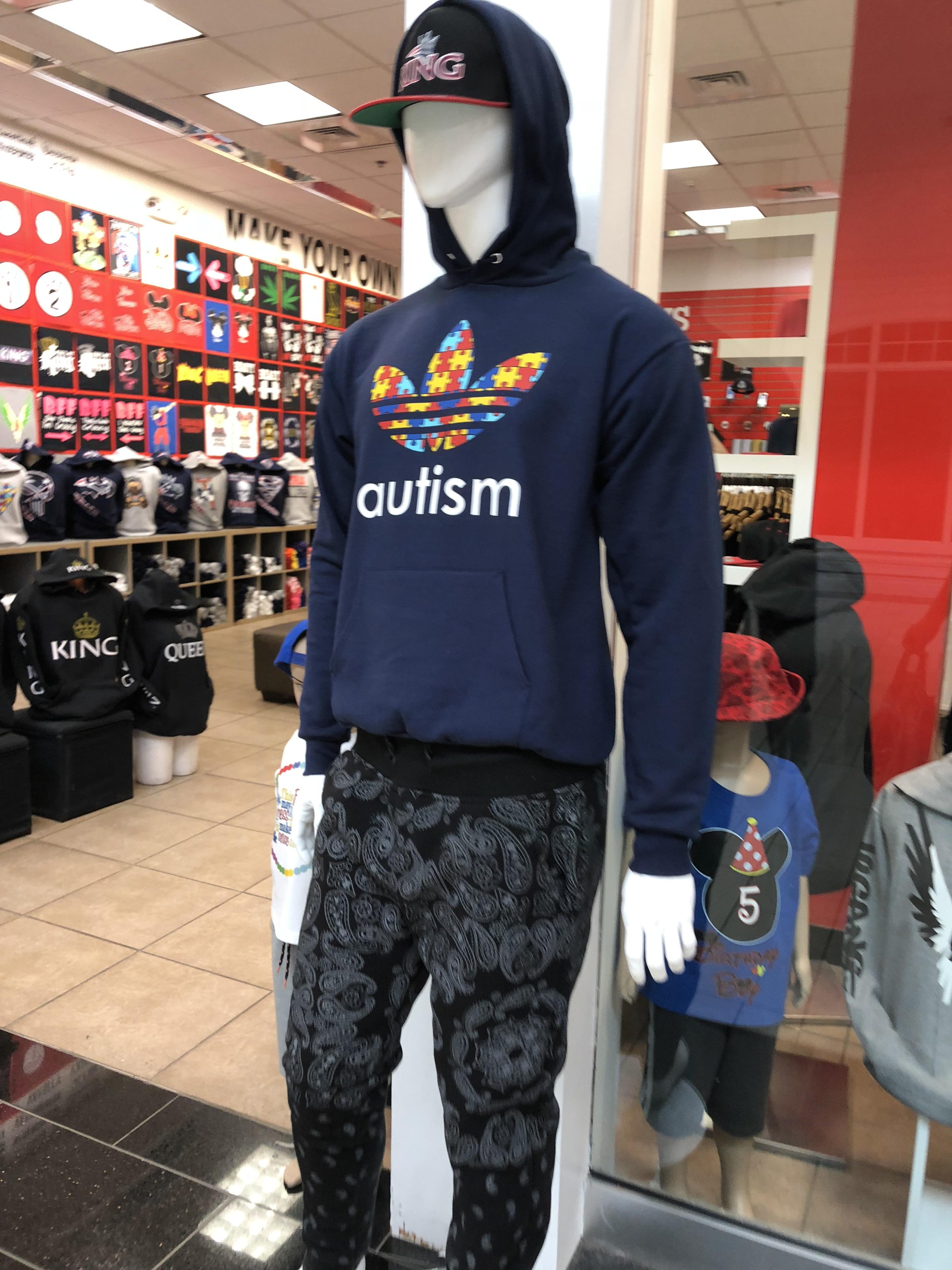 Saw this at the mall crappyoffbrands