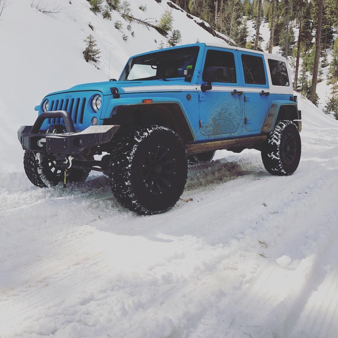 Took the chief to Cabresto Canyon this morning in Red River, NM r/Jeep