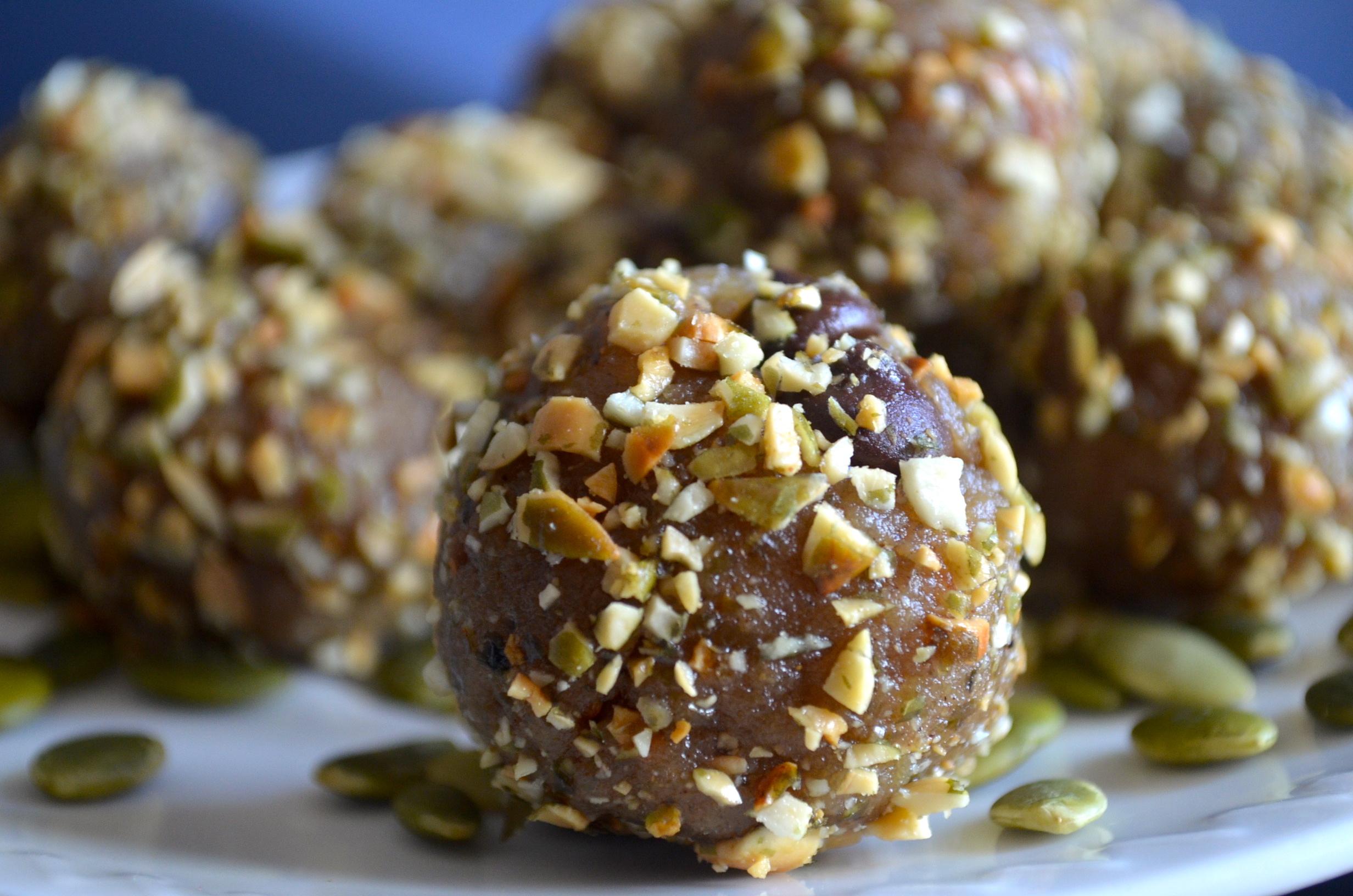 NoBake Pumpkin Seed Butter Balls r/ketorecipes
