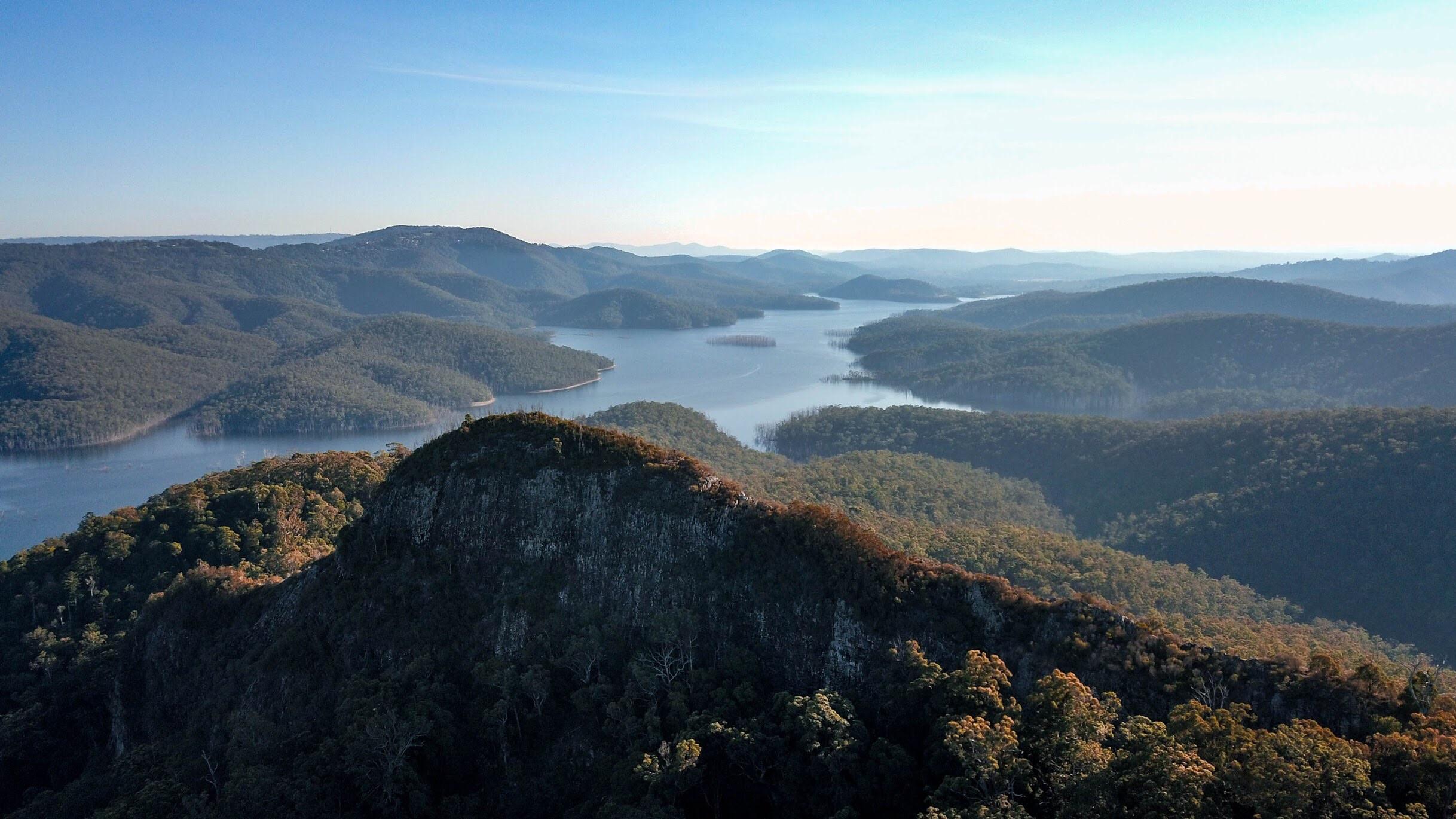 Looking over Pages Pinnacle near Hinze Dam. So many good places to hike near Brisbane! r/brisbane