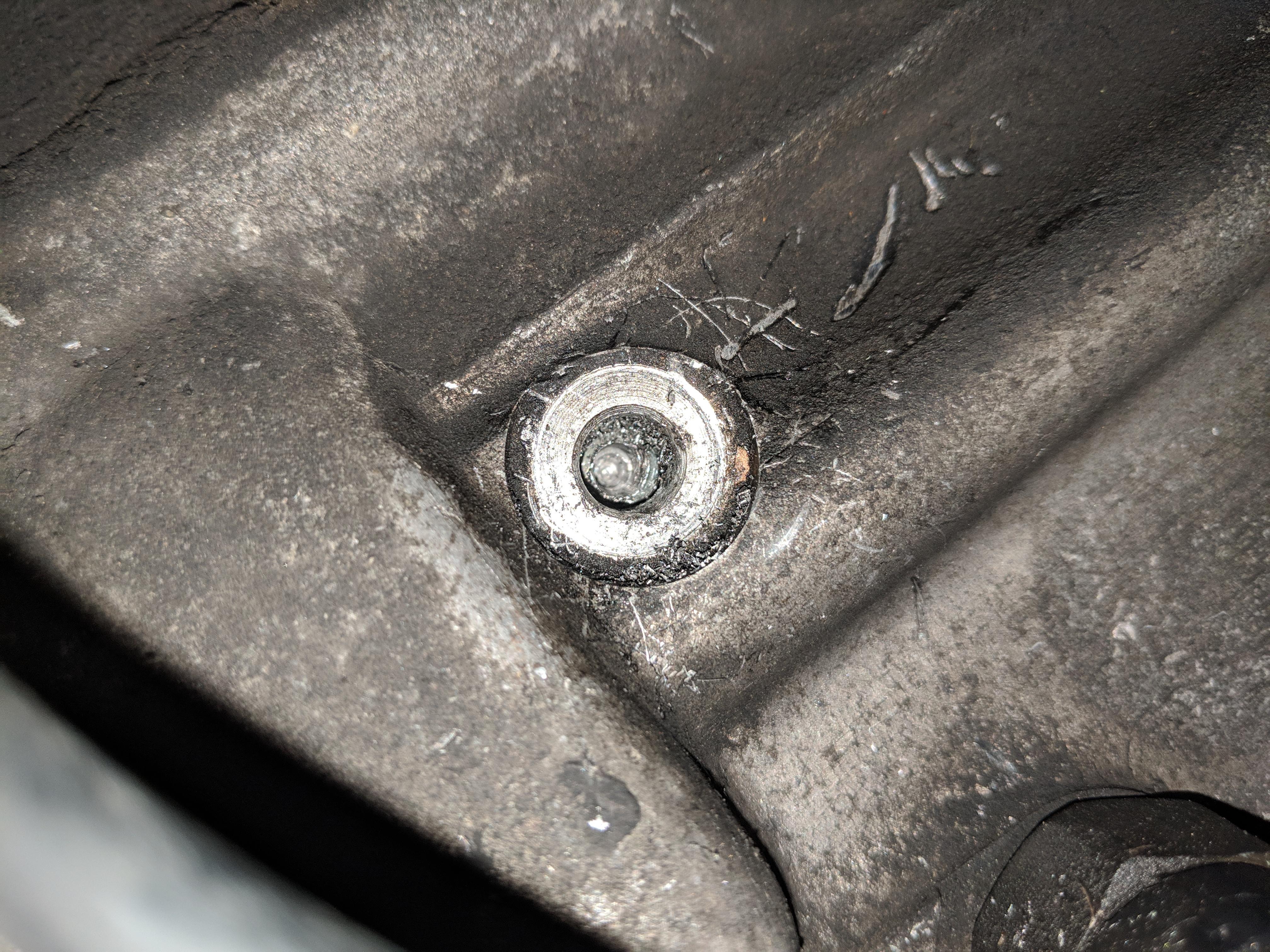 Snapped top gearbox bolt moving freely. Long story short; snapped fill