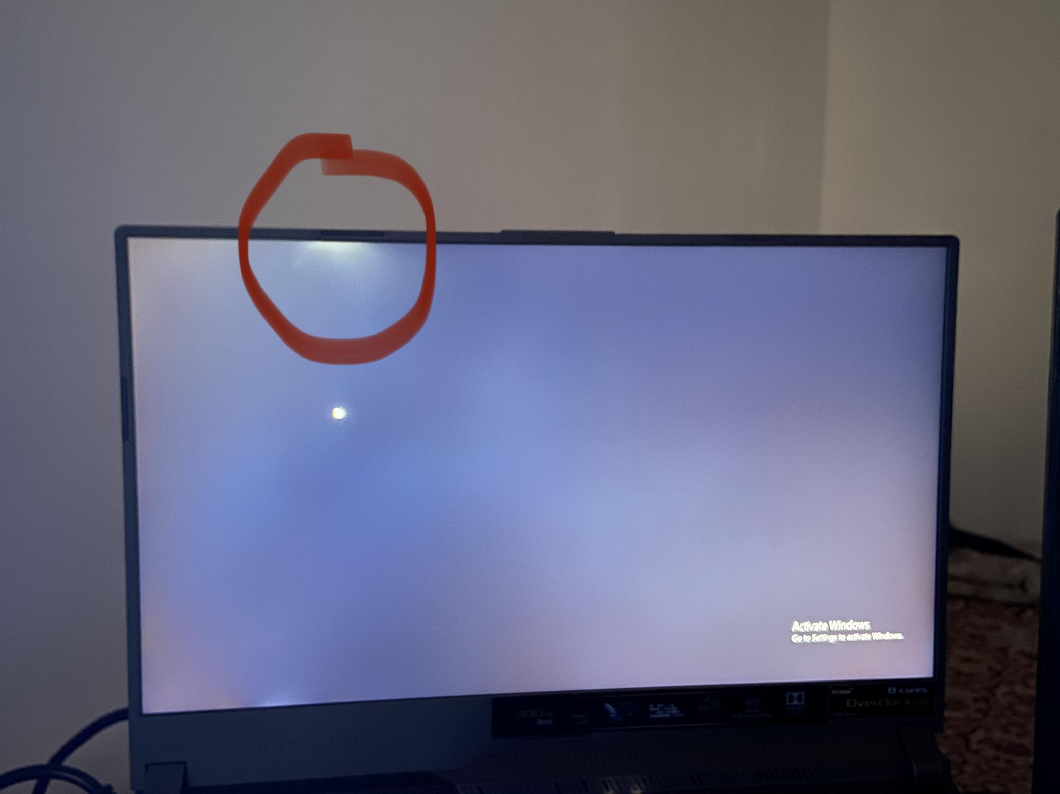Strix G15 only that spot has noticeable backlight bleed. Is it bad? Would you return? r