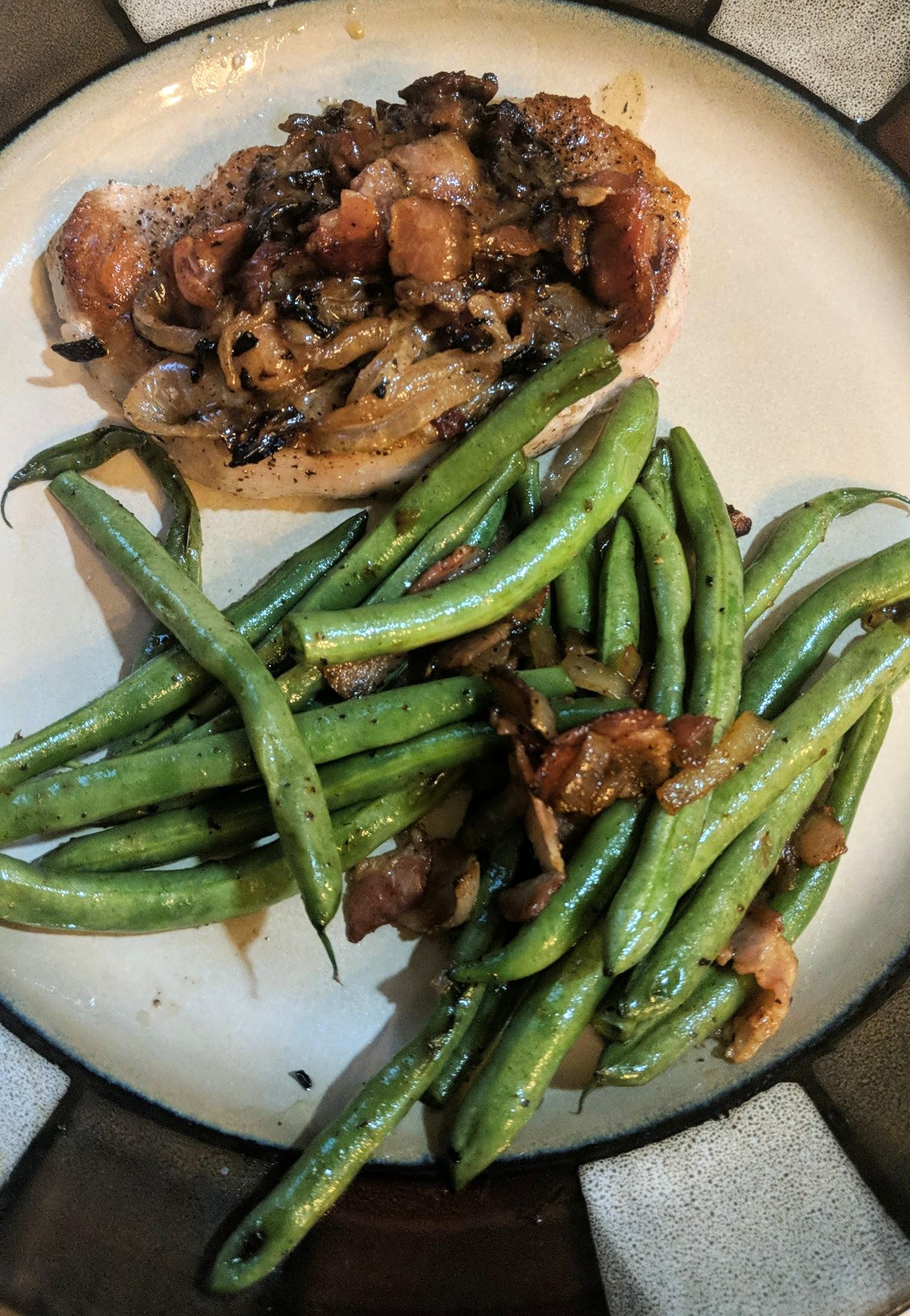 Smothered Pork Chops and Southern Green Beans r/Keto_Food