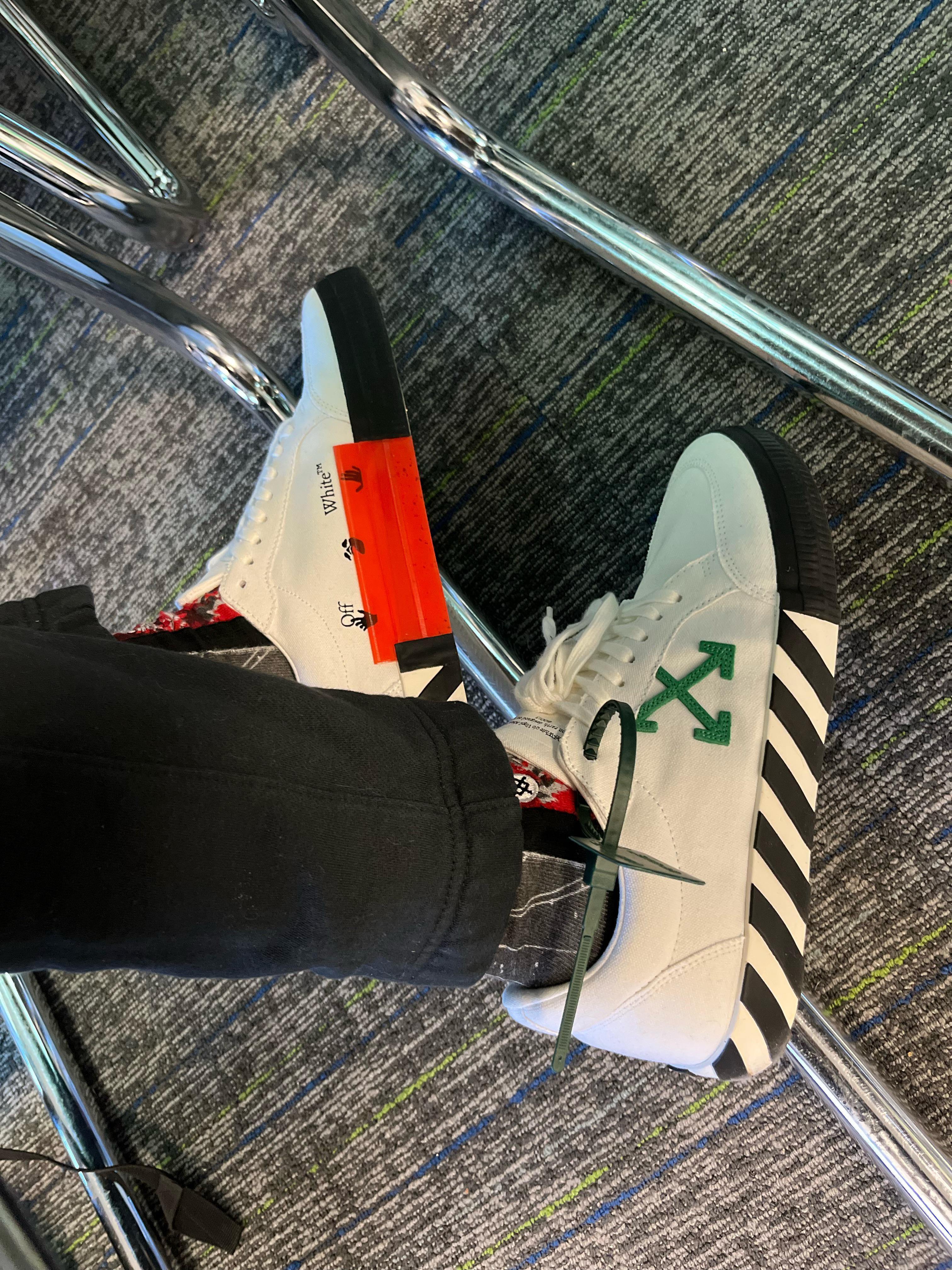 OffWhite vulcanized low r/Sneakers