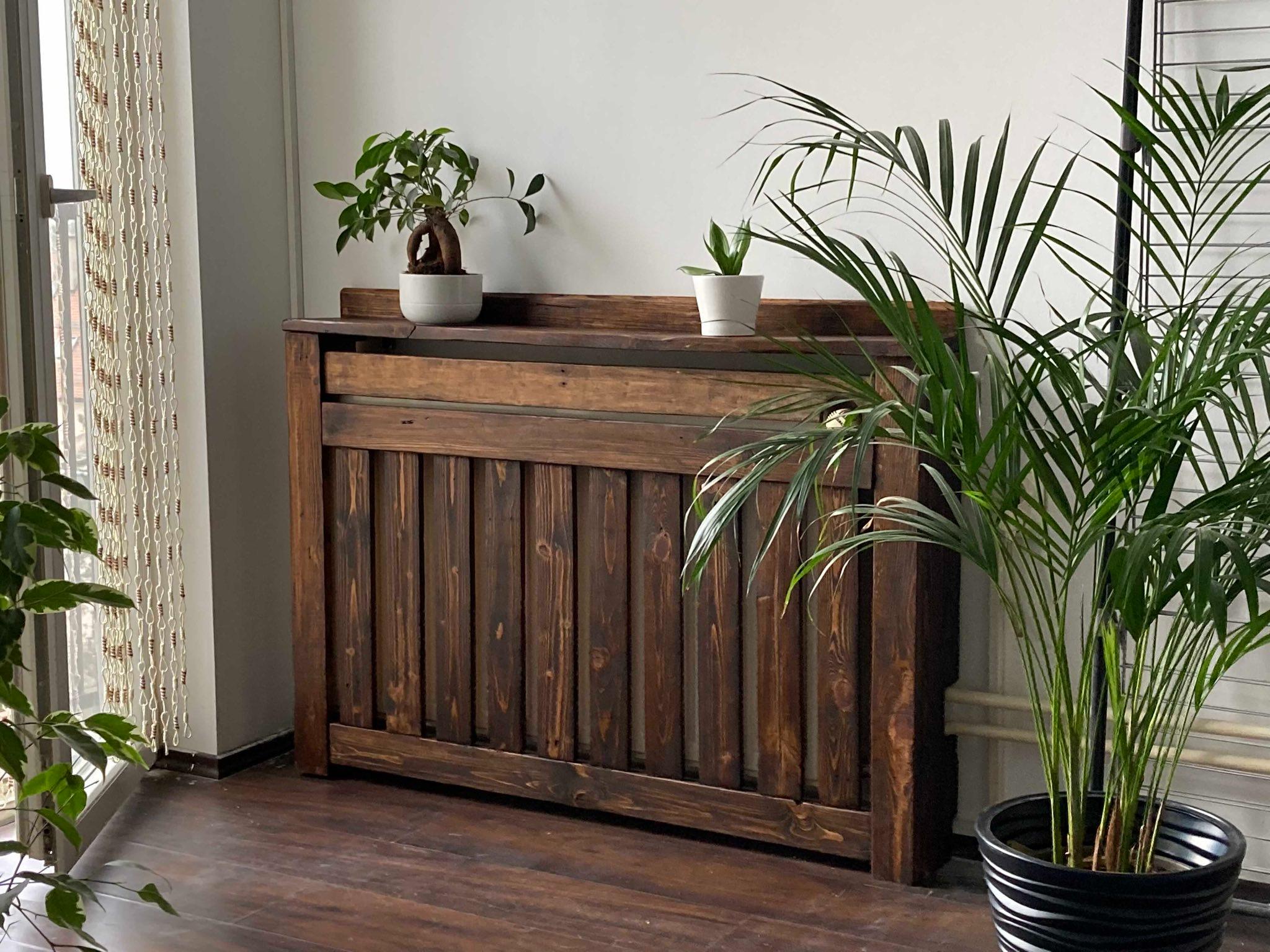 A radiator cover made from pallet wood, im quite happy with how it turned out r/woodworking