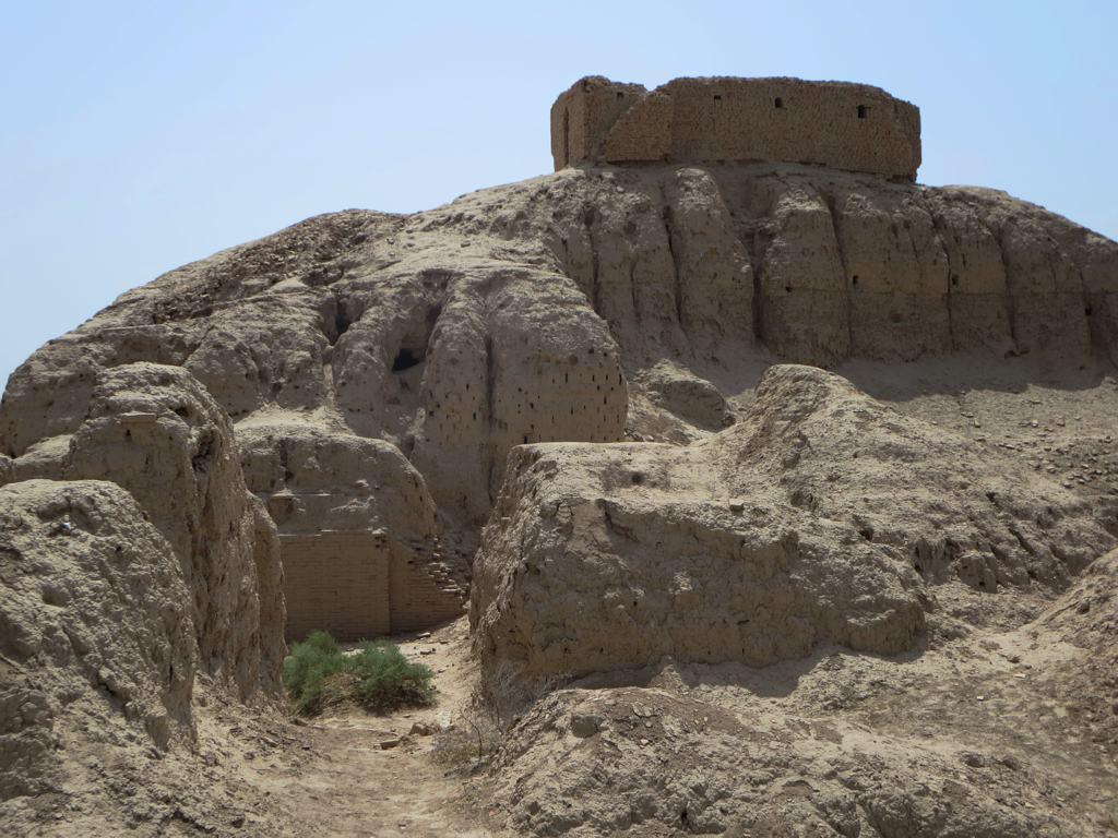 The Temple of Enlil meeting place of the Gods and the location of