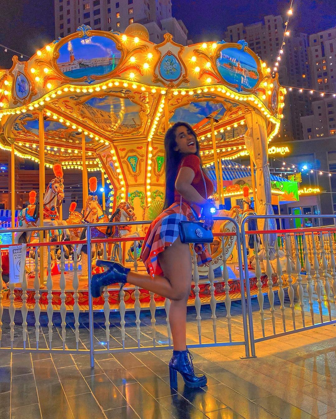 Scarlett M Rose : SuperModelIndia