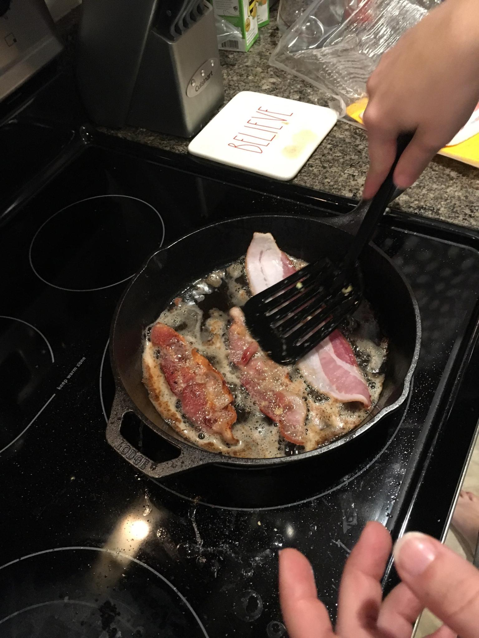 Got my buddy his first cast iron skillet, received this photo this morning. Day = made! r/castiron