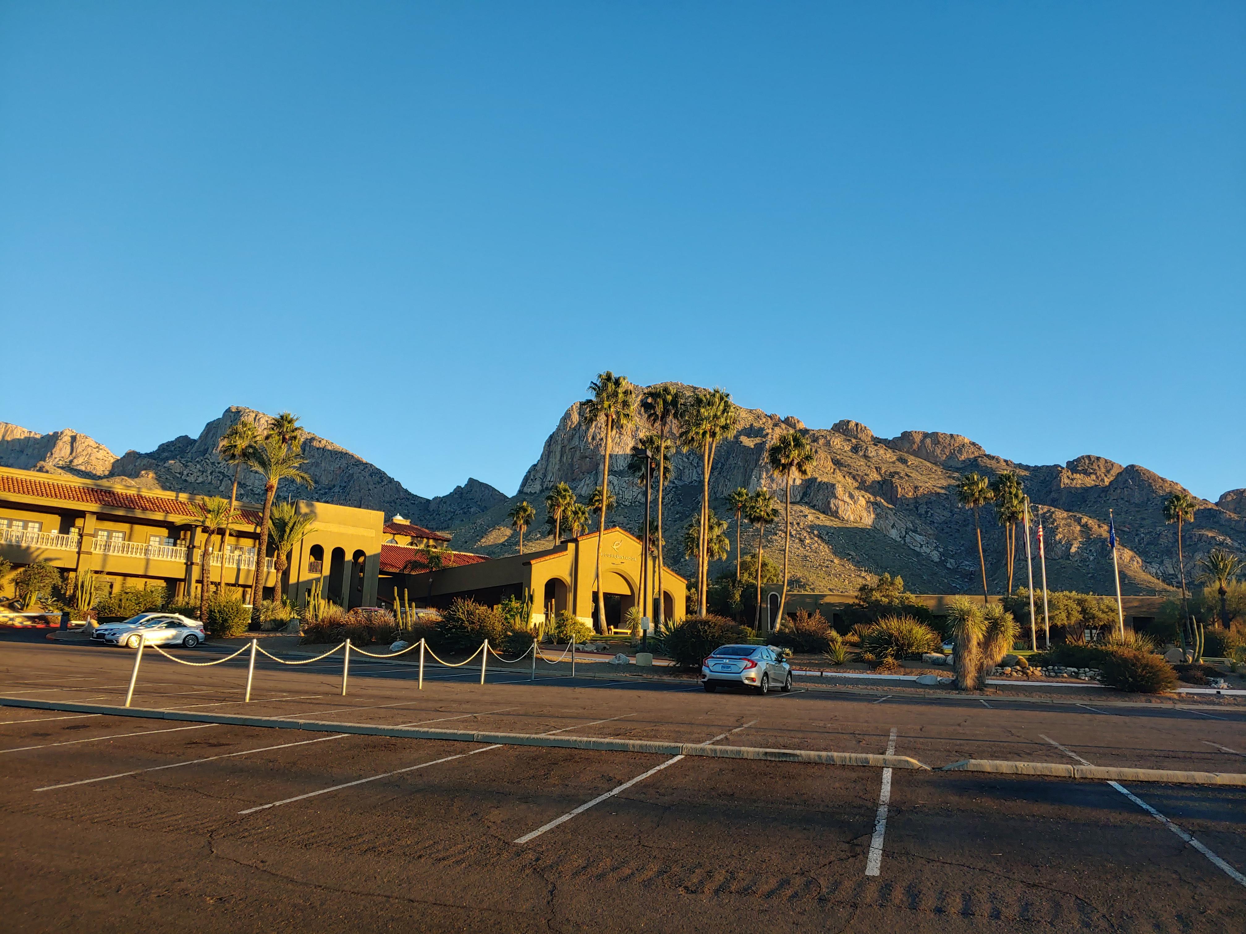 Beautiful Tucson, AZ El Conquistador r/pics