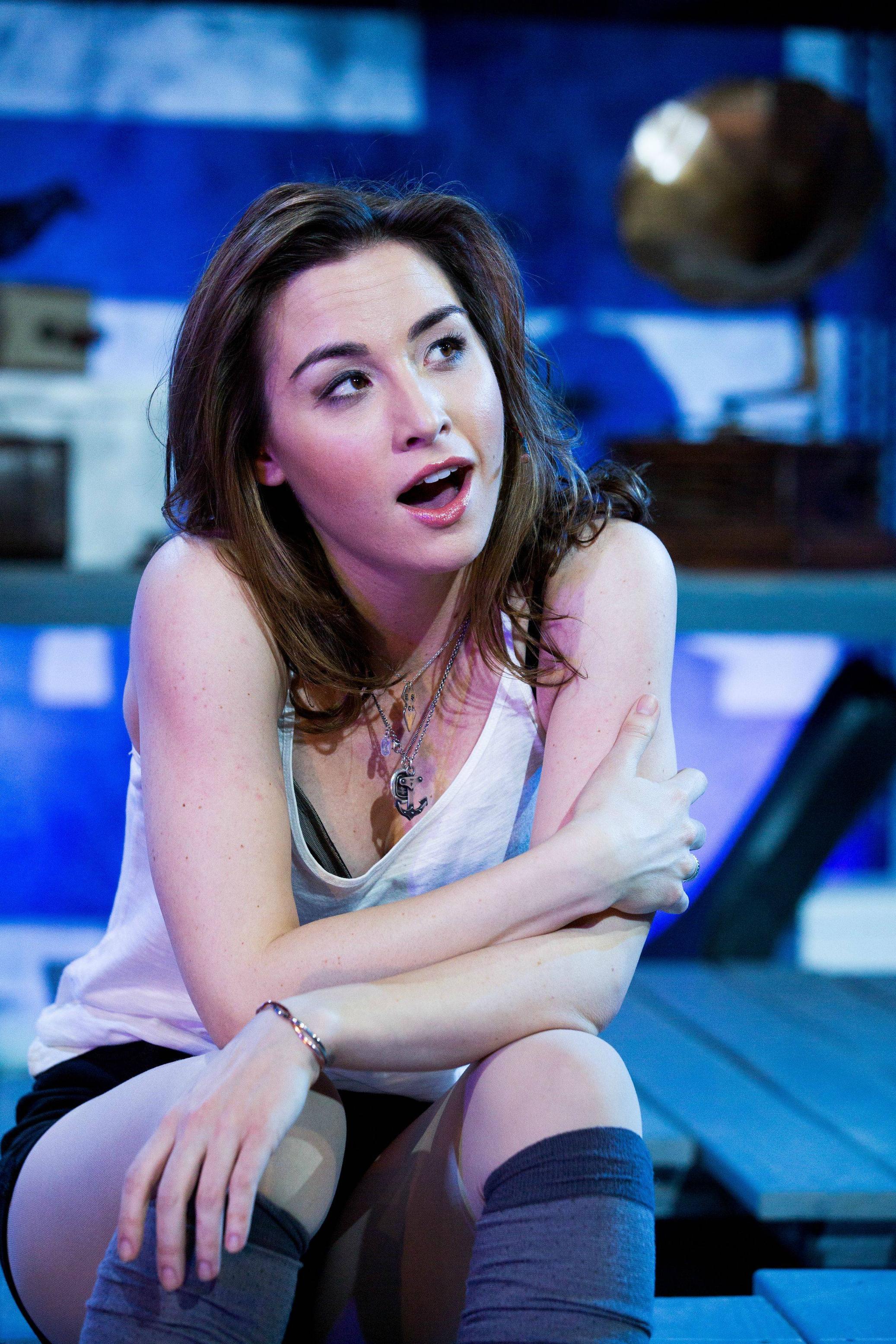 Allison Scagliotti : Celebs