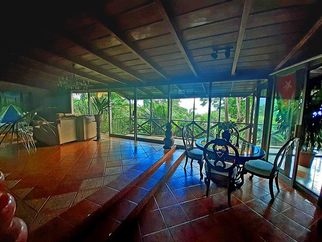 Bosques de Altamonte, Curridabat (Costa Rica) For sale 4,800ft2