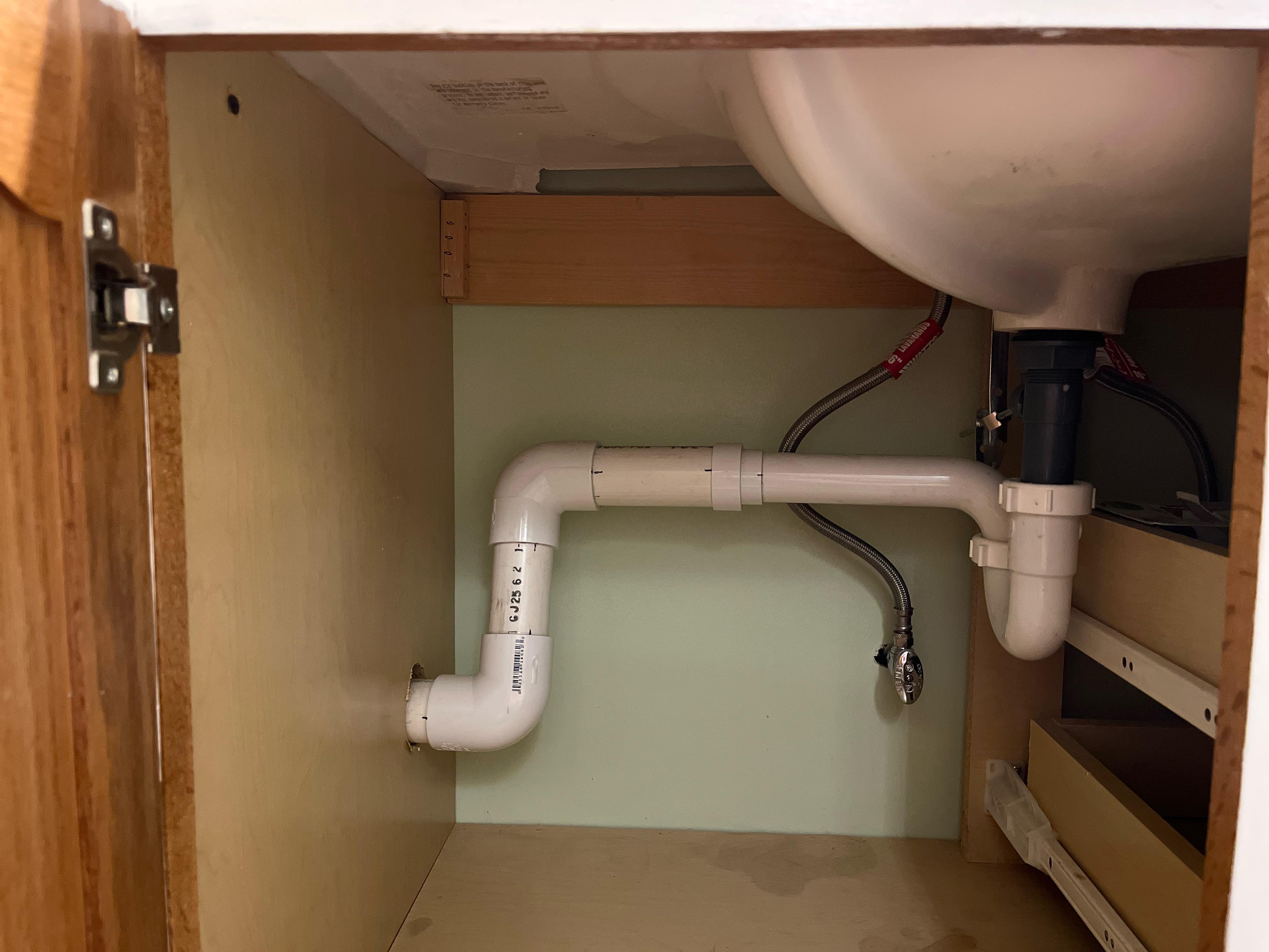 to fix an STrap with a low drain pipe? r/Plumbing