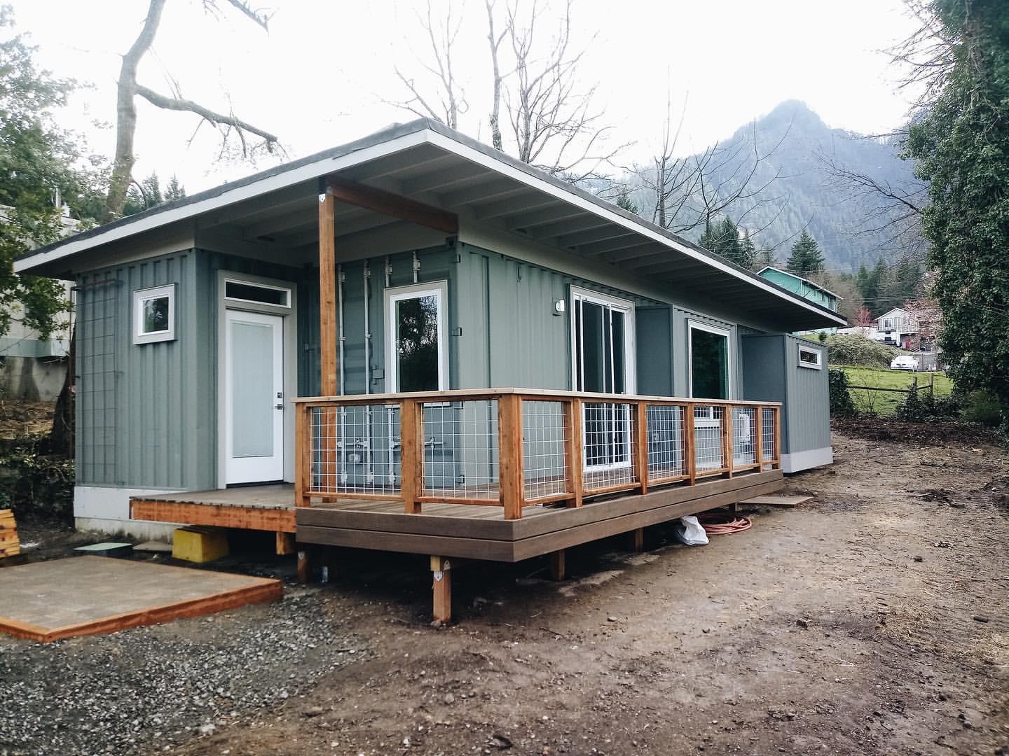 Beautiful Container House in Oregon r/containerhomes