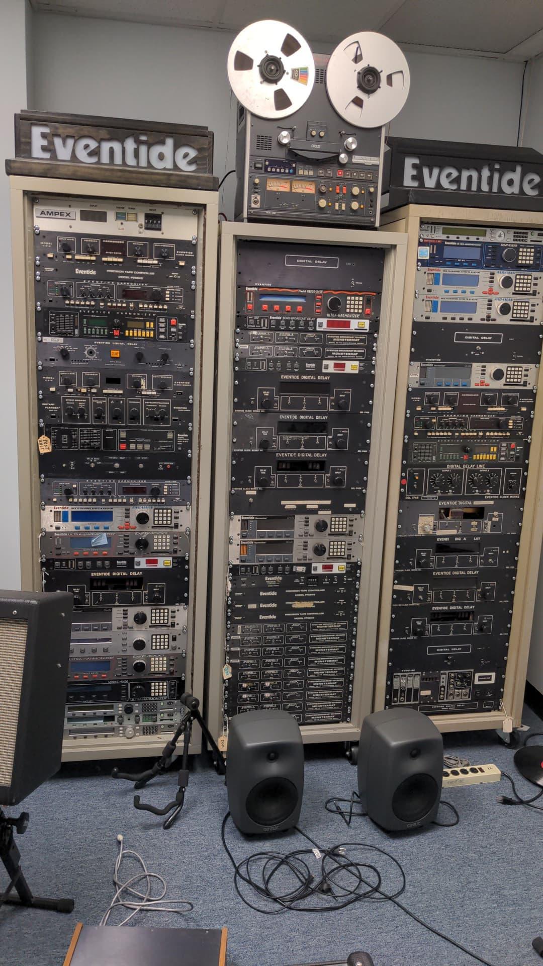 mods r asleep. post rackmount effects r/synthesizers