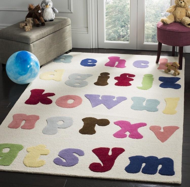 Children's rug with the alphabet in the wrong order r/CrappyDesign