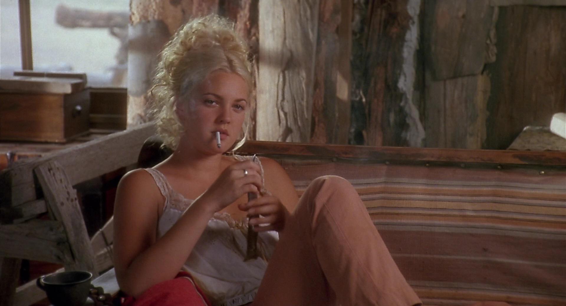 Drew Barrymore - Bad Girls (1994) : prettyfamoussmokers