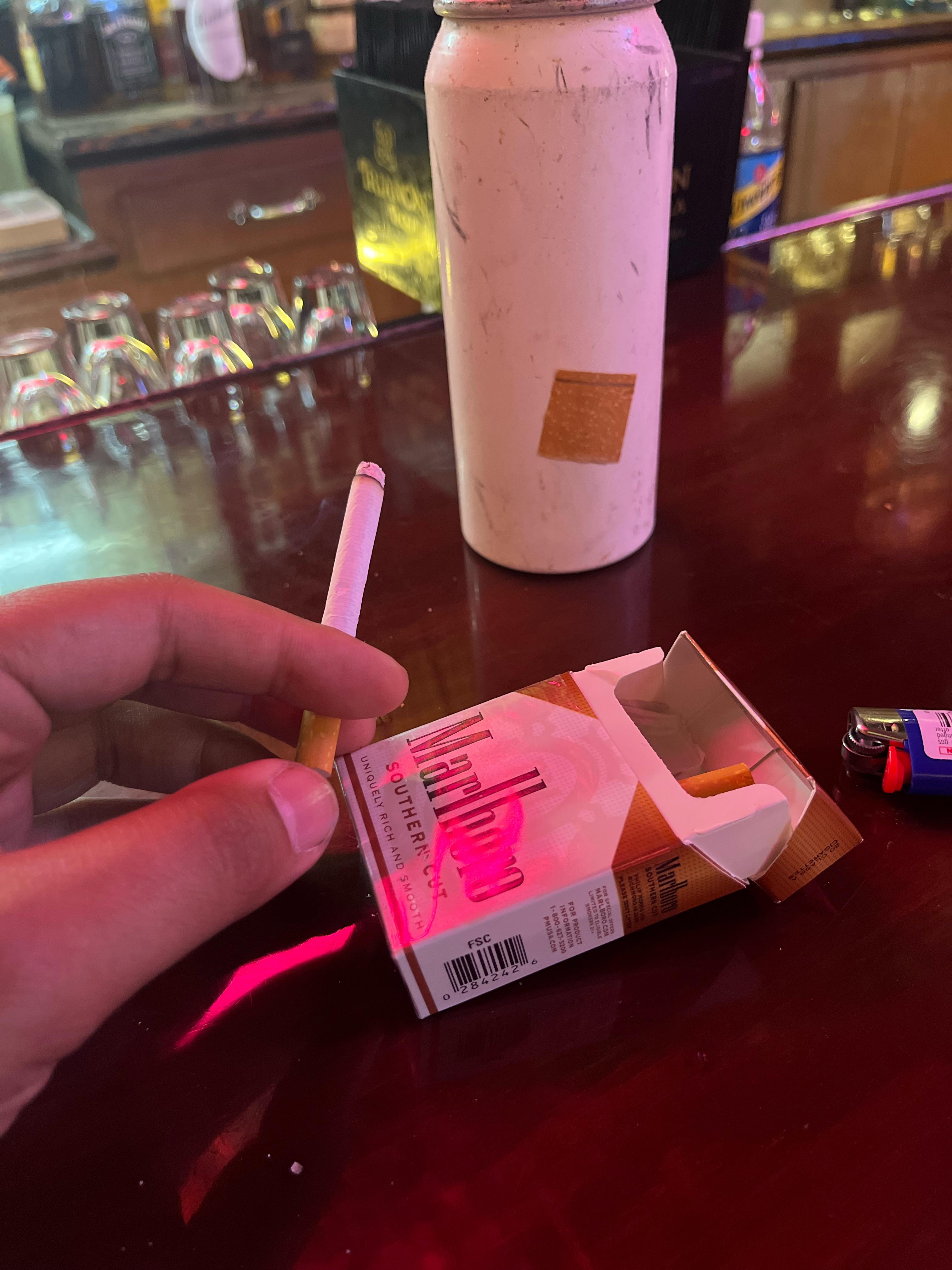 There’s a bar in Chicago that lets you smoke inside r/Cigarettes