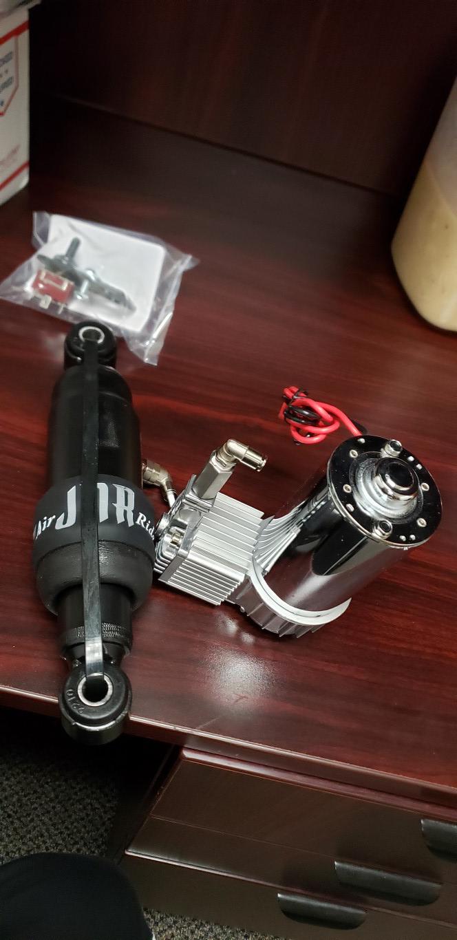 JNR Air Ride kit just showed up!! r/Harley