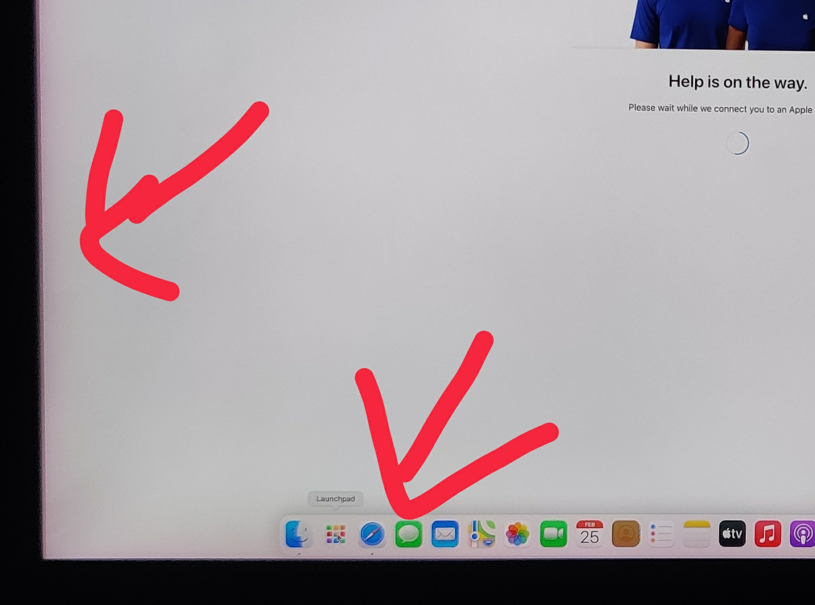 Got a 2015 iMac retina 5k as a gift and noticed this pink bleeding