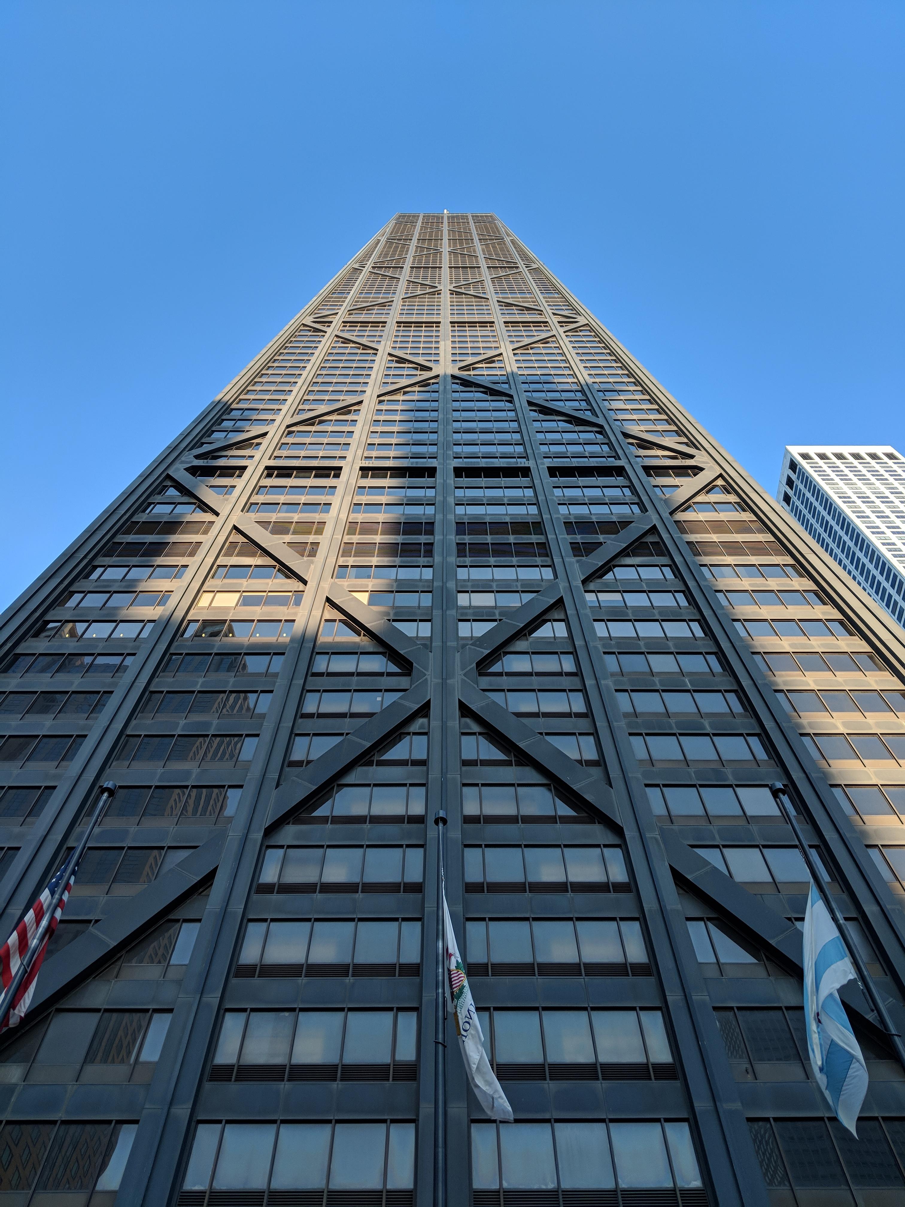 875 N Michigan Ave [OC] [3024 x 4032] r/ArchitecturePorn