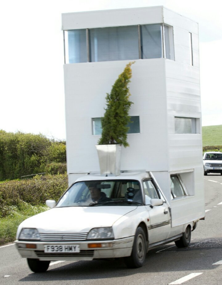 Rockstar should add Motor homes that we can use as spawn locations so