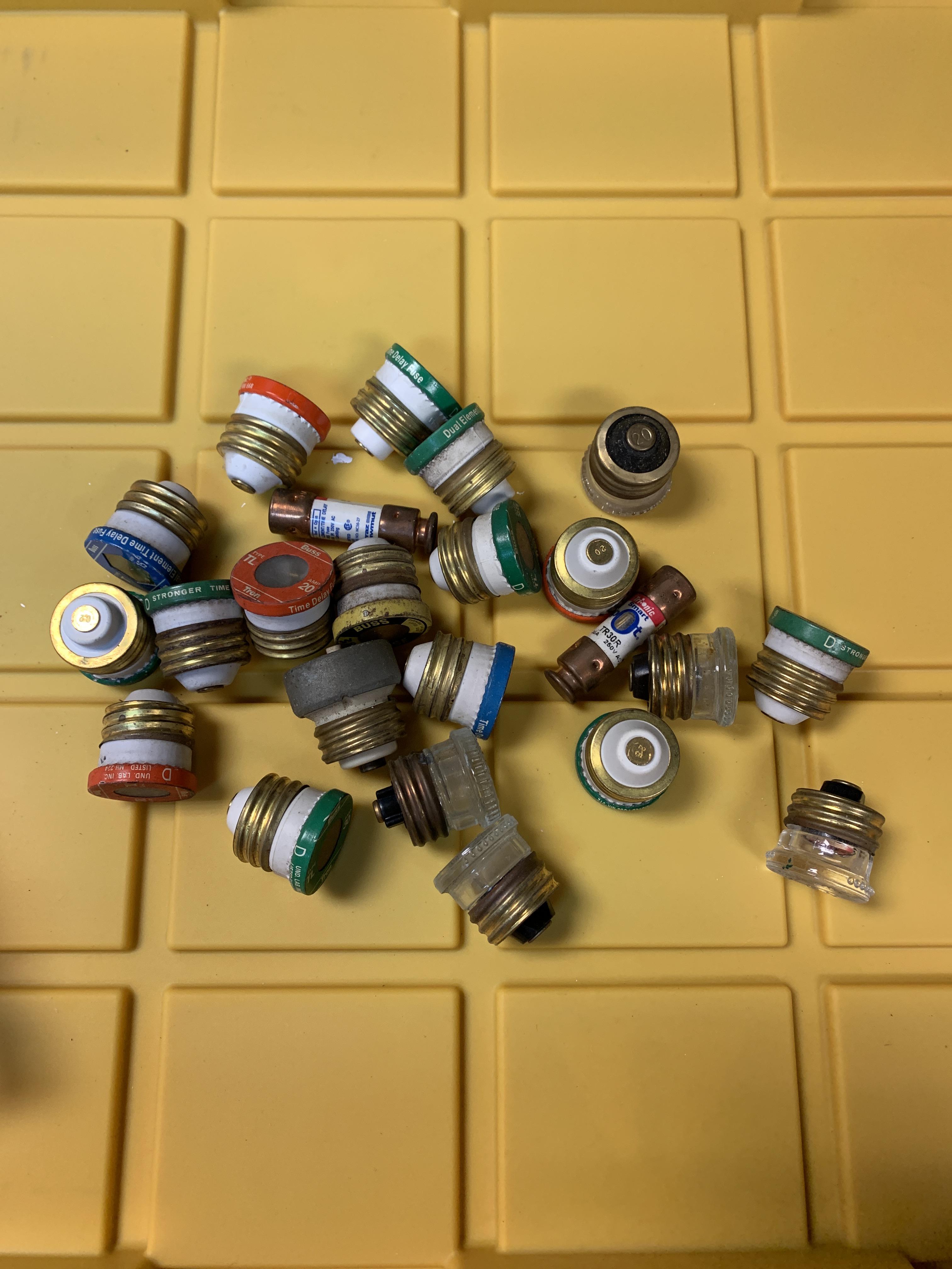 New scrapper hi guys new scrapper and I need some advice. I’m