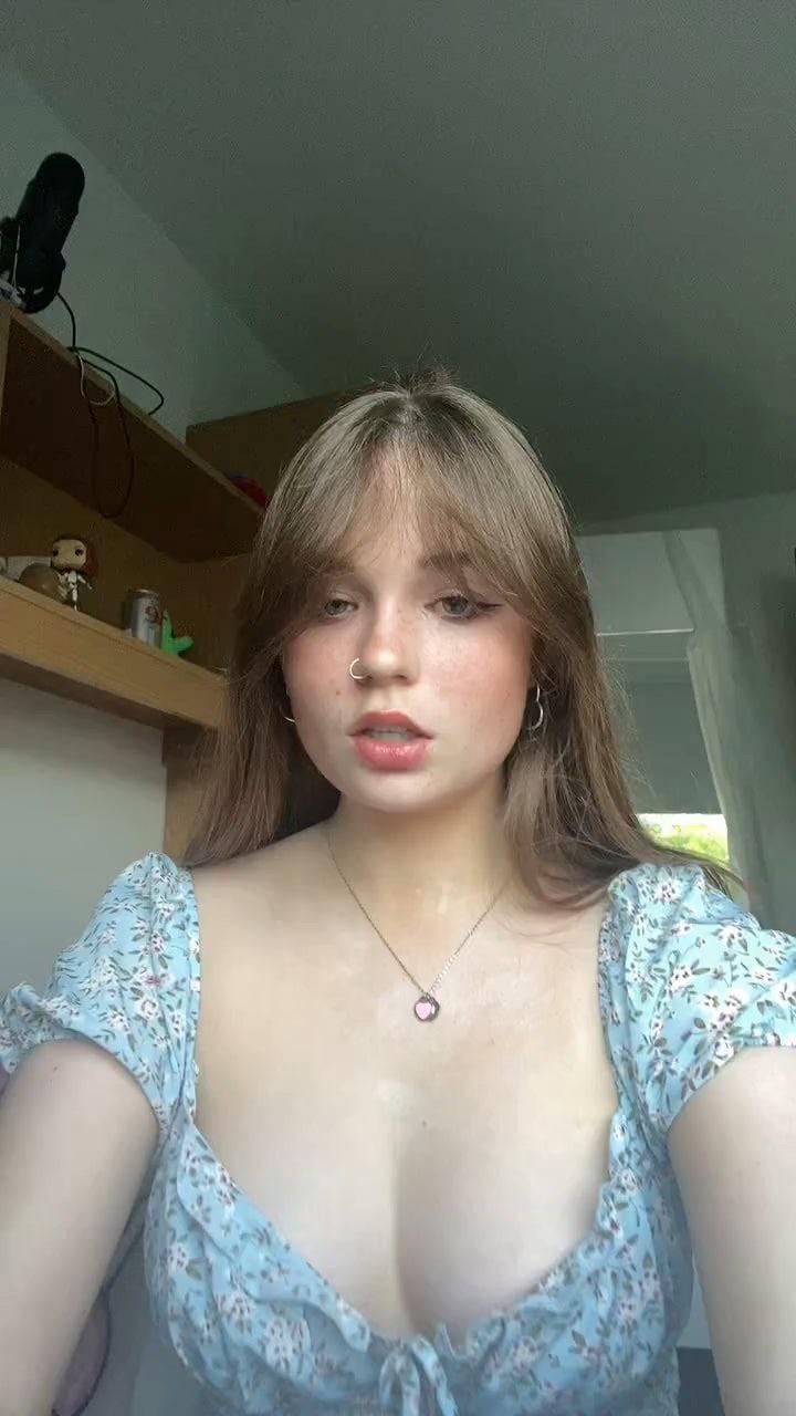 Beaux asmr : MoreSexyASMRGirls