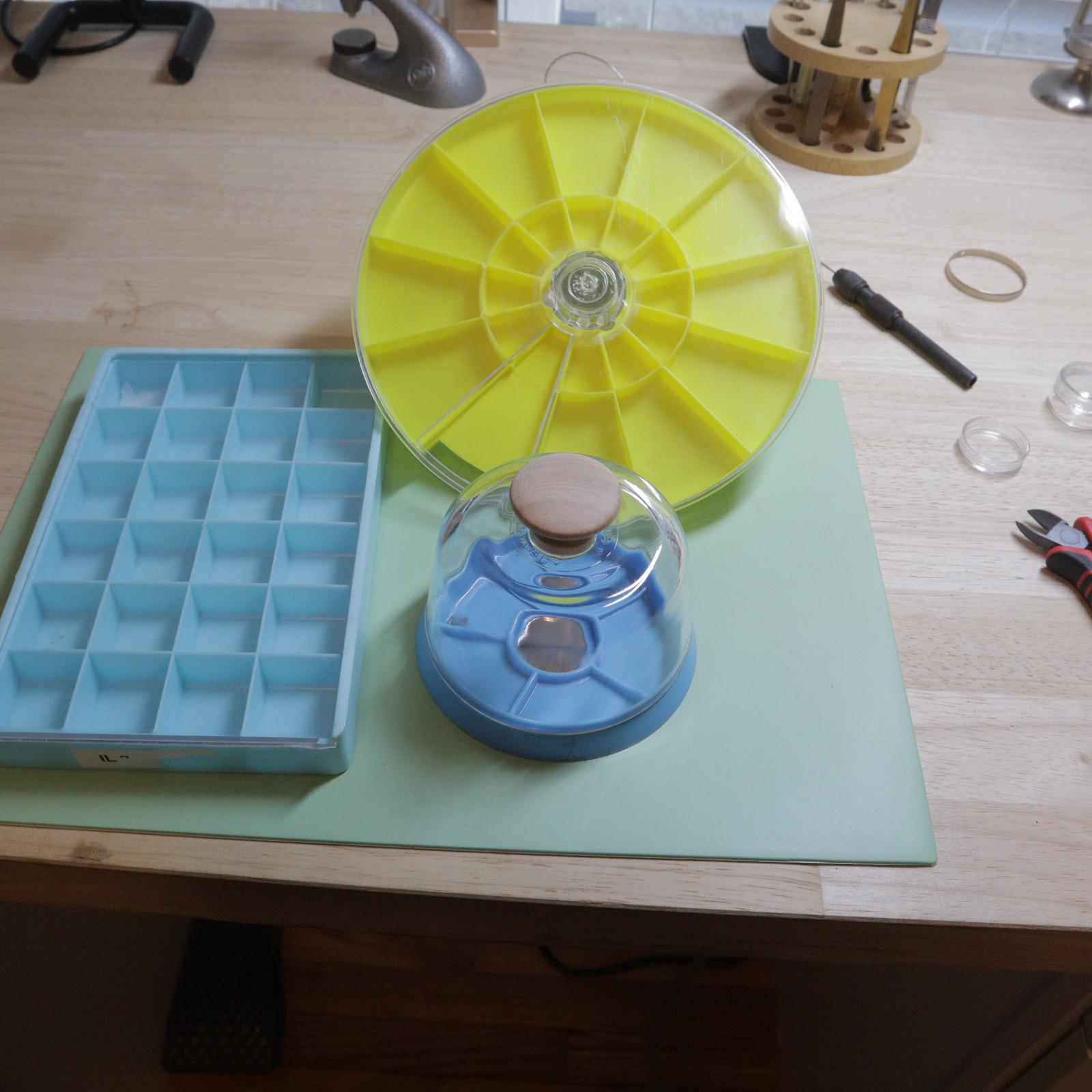 A Tutorial on Cleaning Watch Parts by Hand like a Watchmaker r