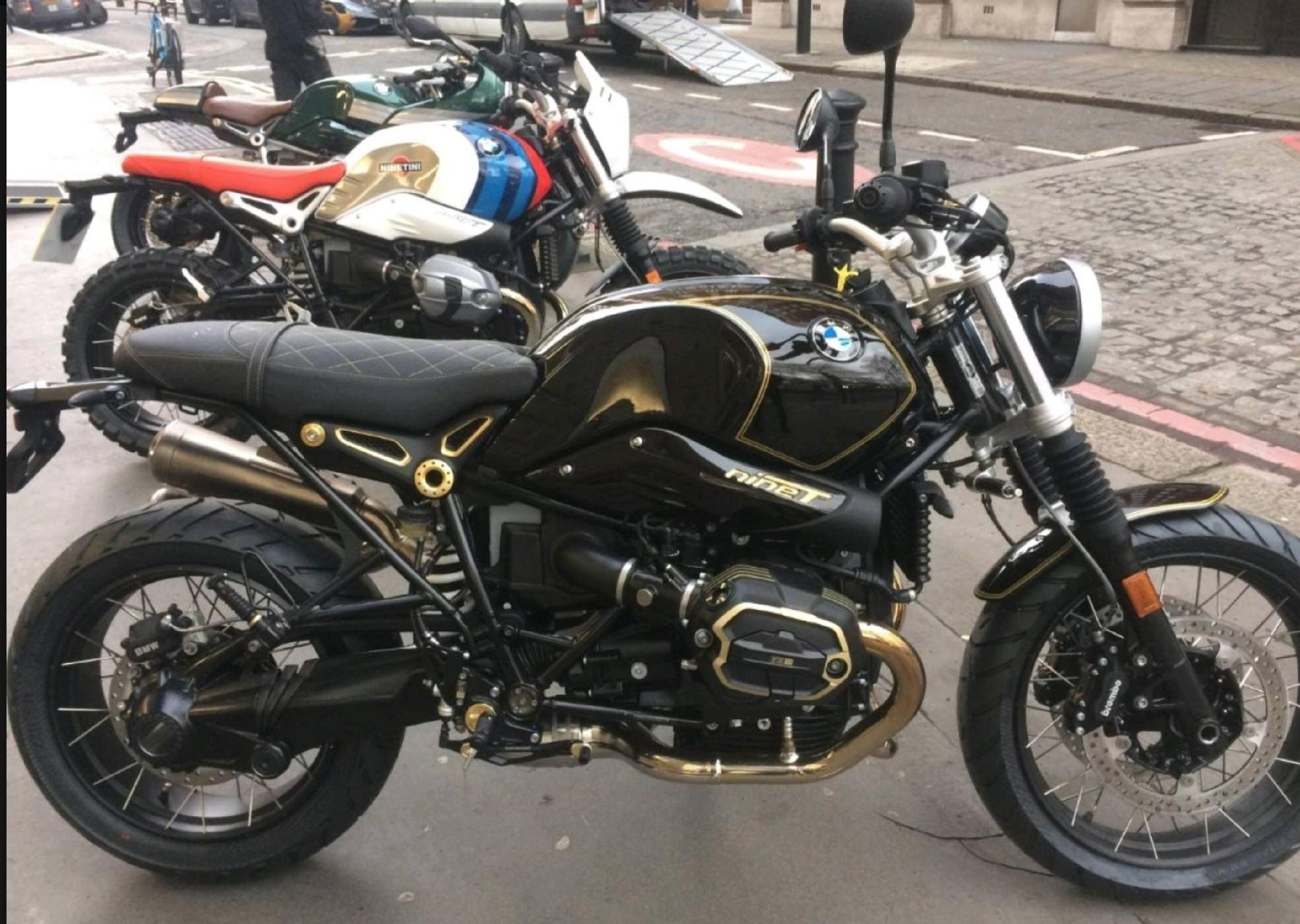 Custom R9T r/motorcycles