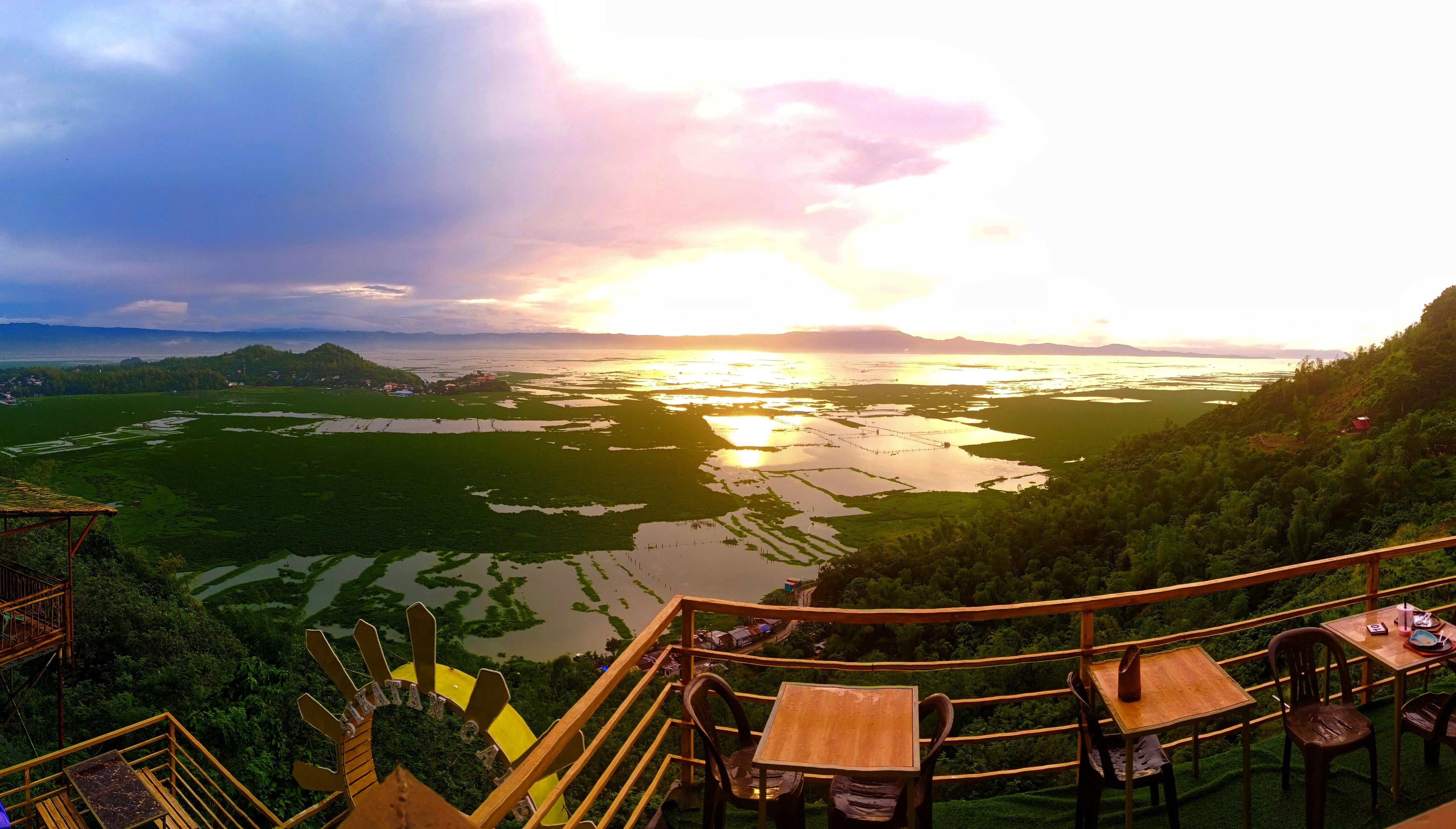 View from Sikatan Sikada Cafe located in Binangonan, Rizal r/Rizal4A